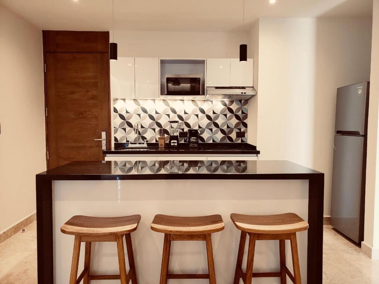 Deluxe Suite - Photo 8