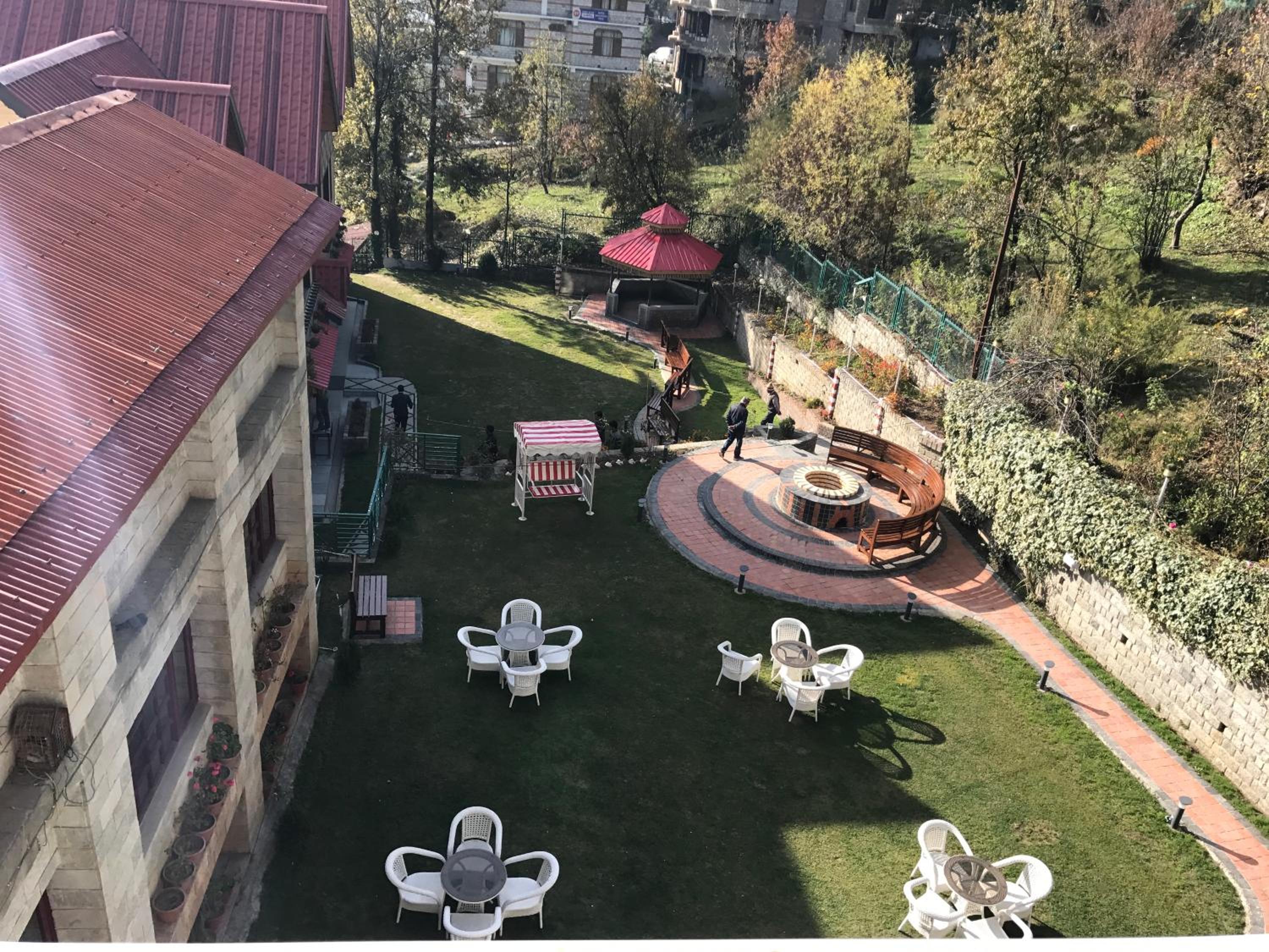 Deluxe Double Room with Balcony - Photo 2