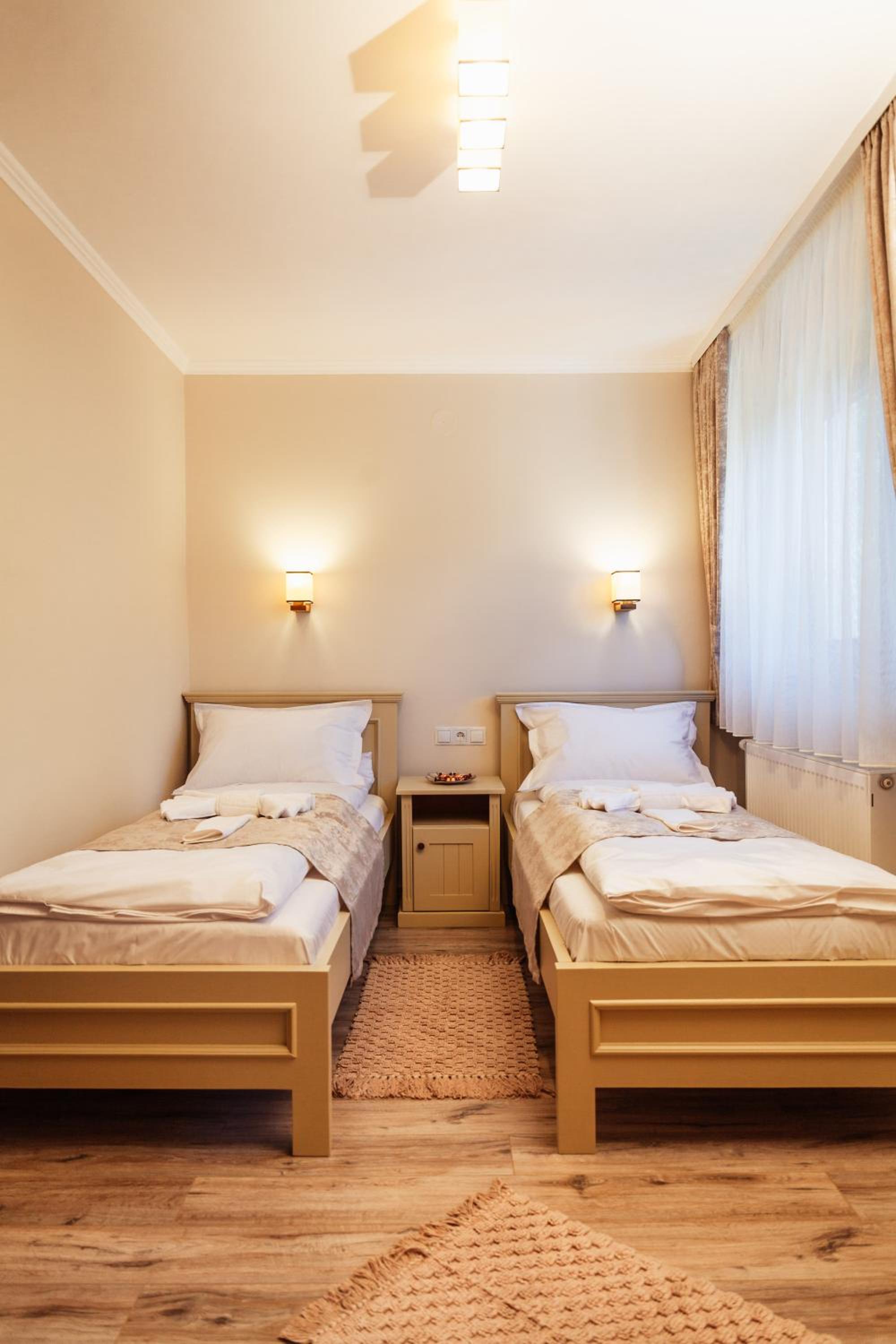 Twin Room with Garden View - Photo 1