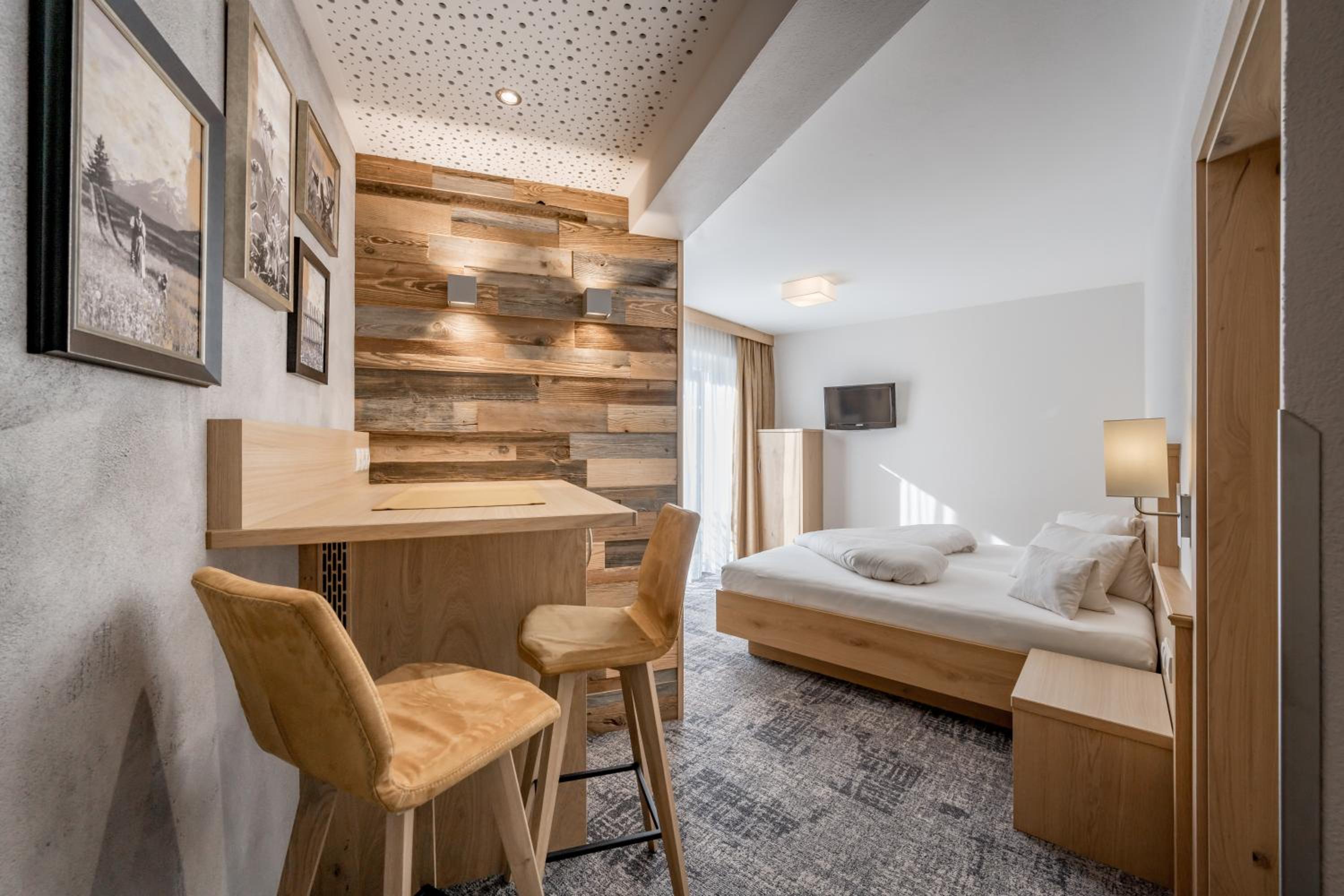 Superior Single Room