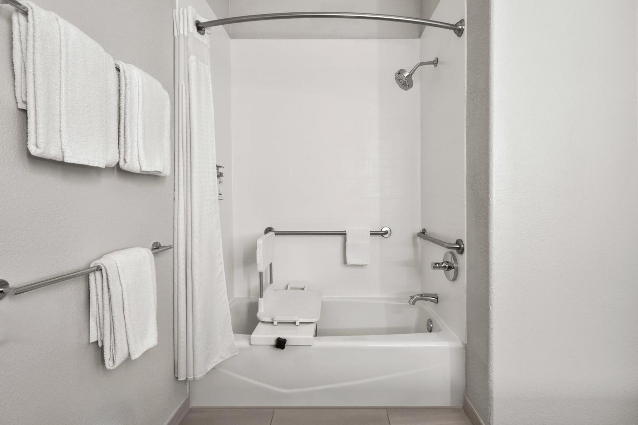 King Suite - Mobility Accessible with Tub photo 3