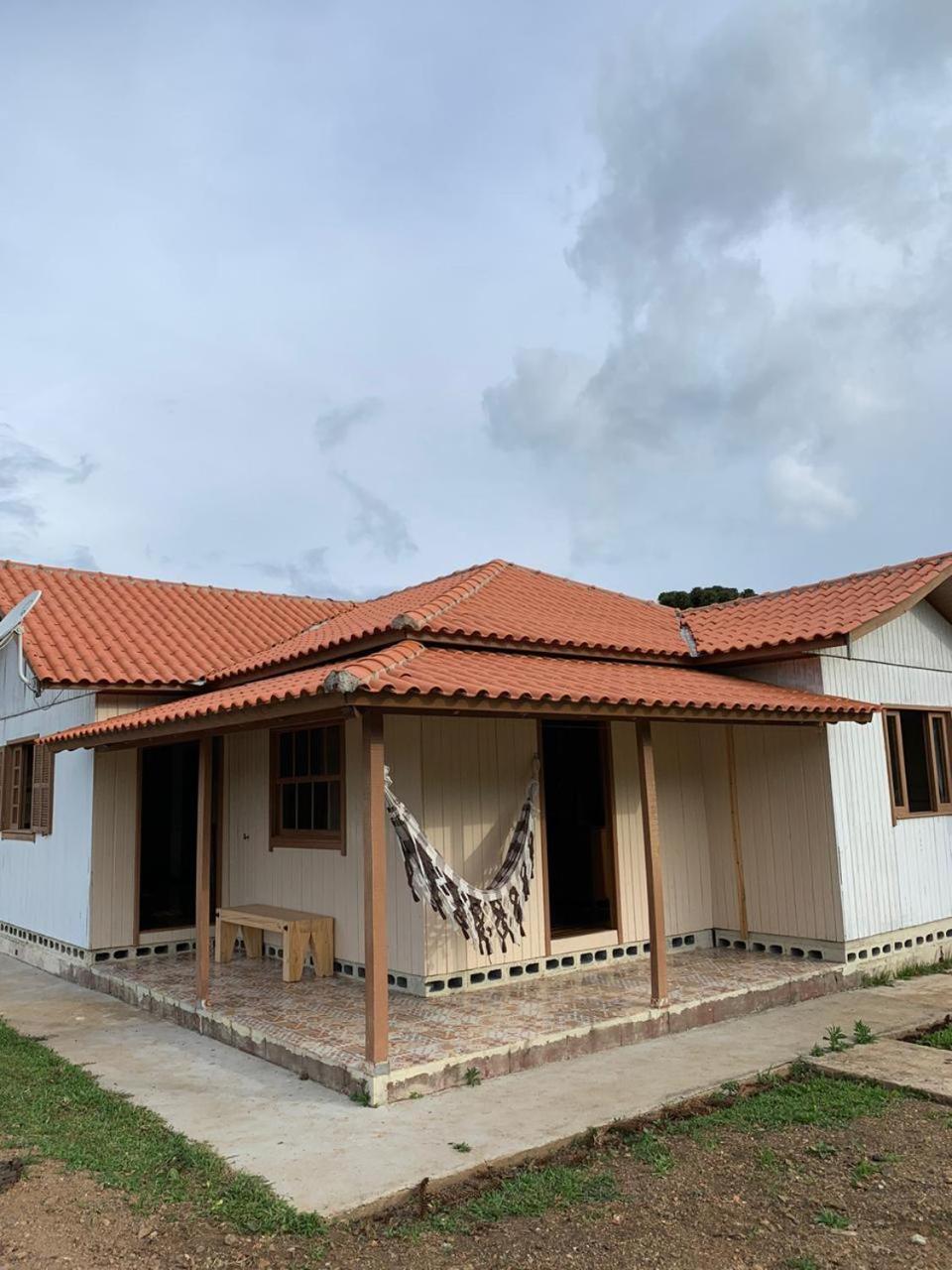 Three-Bedroom House photo 3