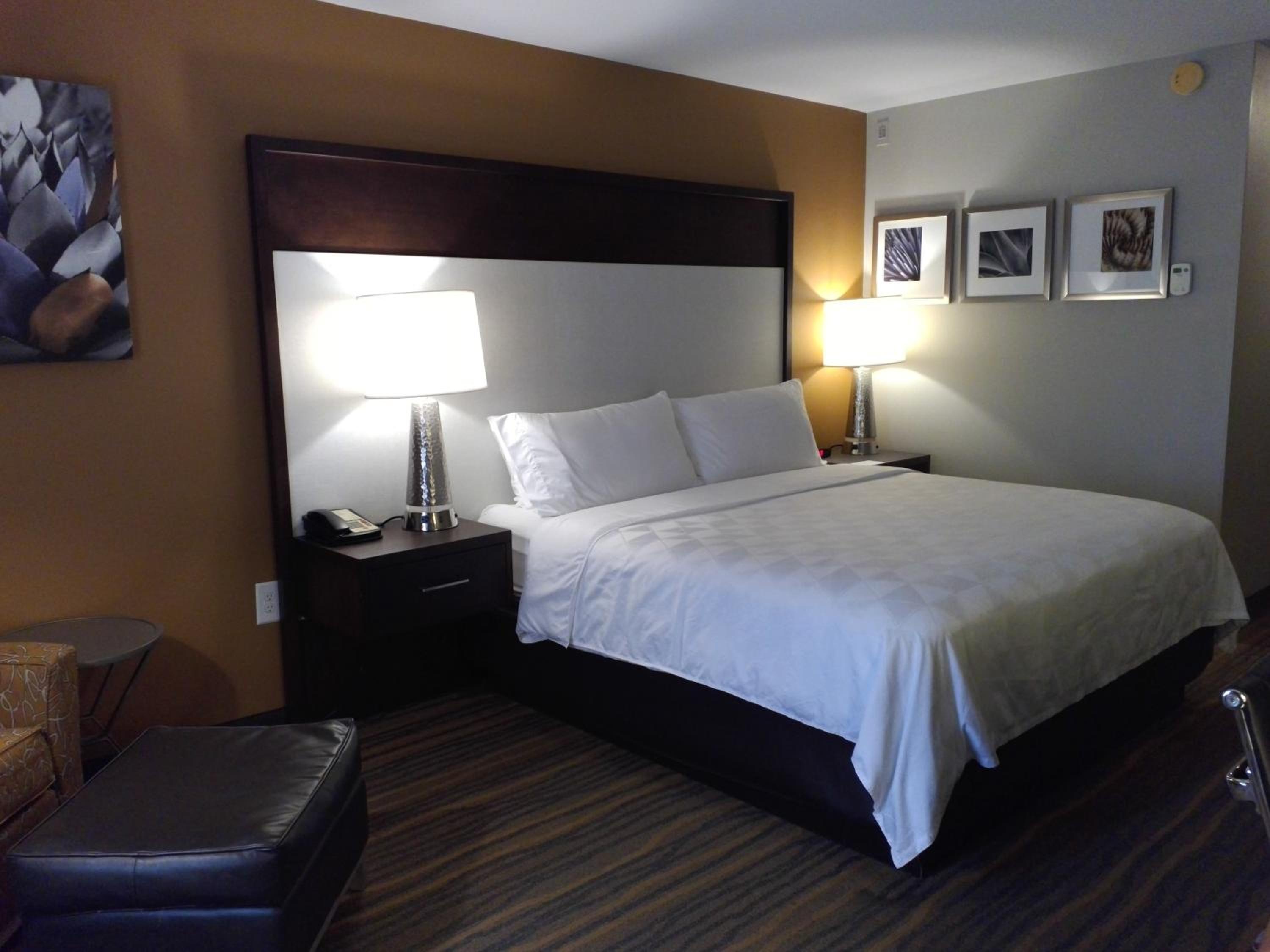 King Room - Disability Access - Photo 1