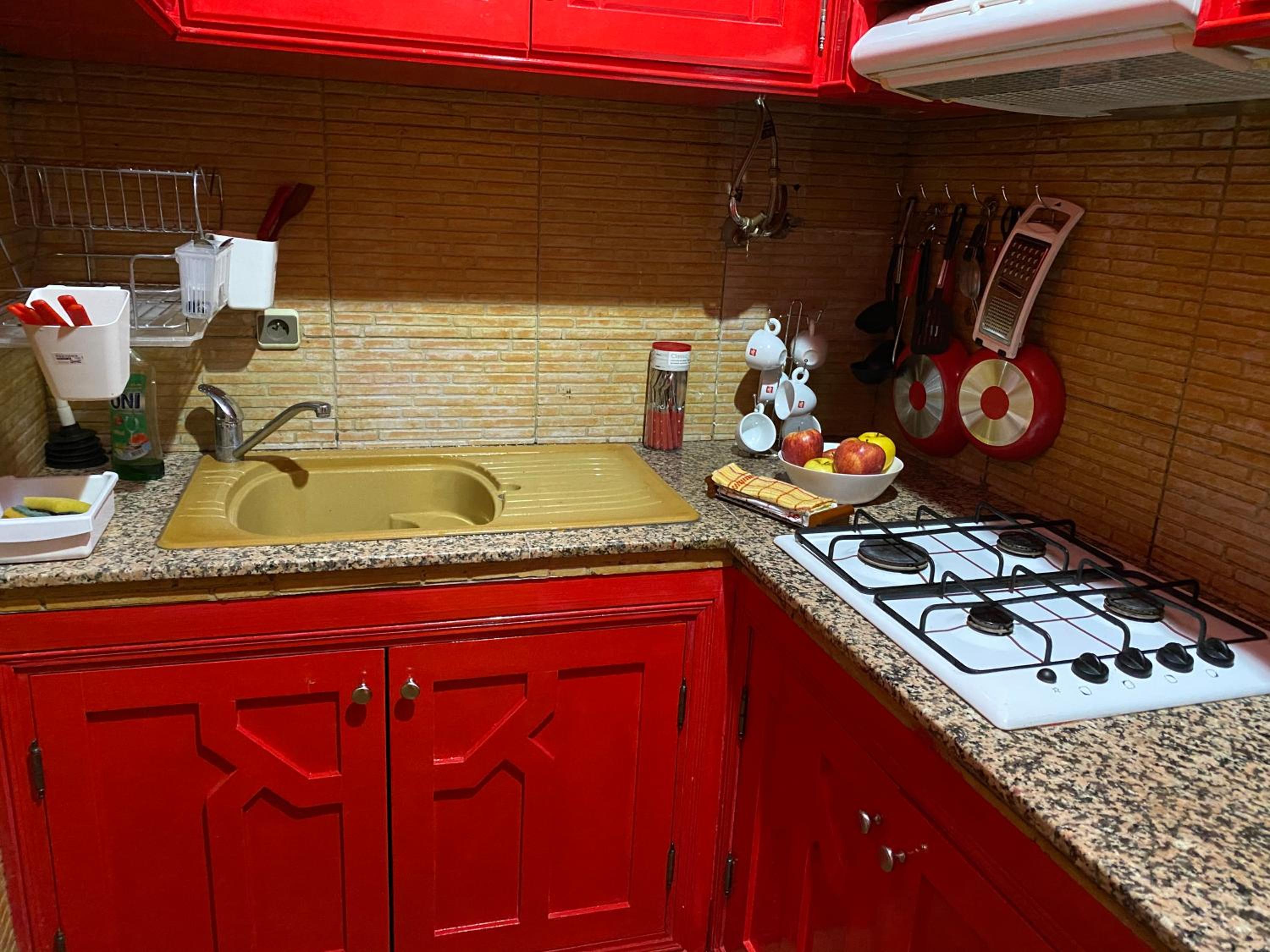 One-Bedroom Apartment - Photo 9