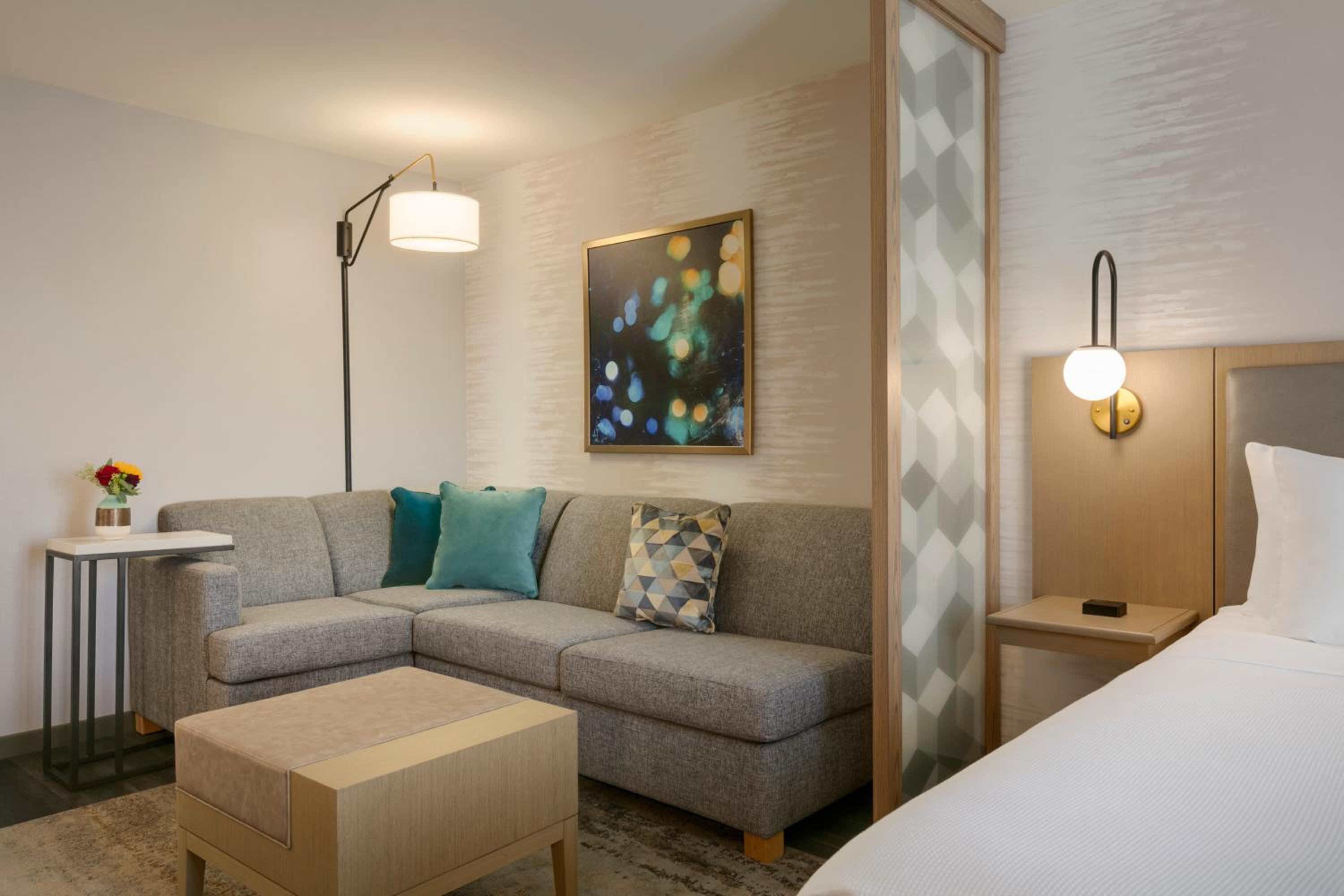 King Room with Sofa Bed photo 3
