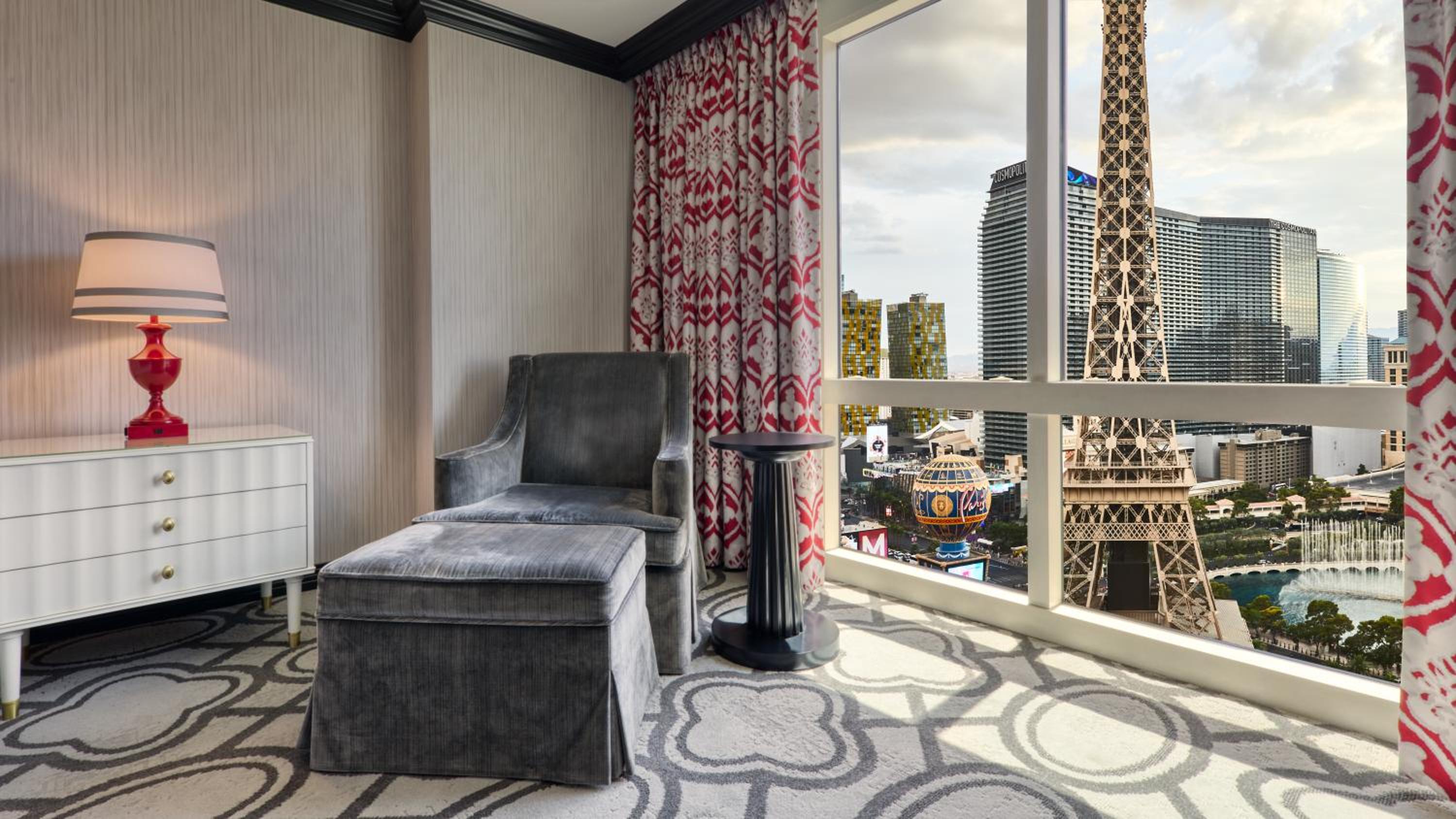 Bordeaux Eiffel View Room King - Photo 3