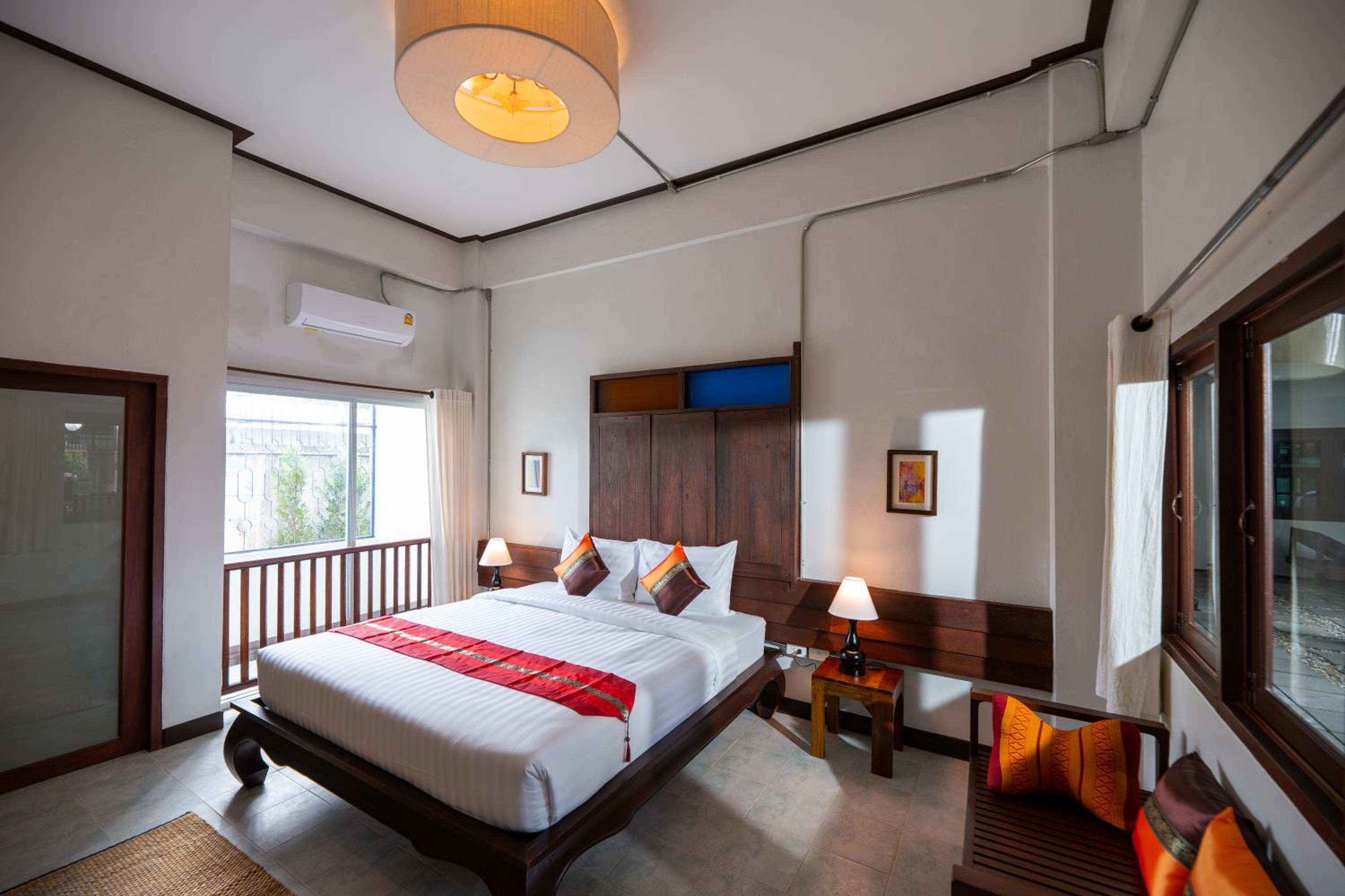 Double Room - Photo 2