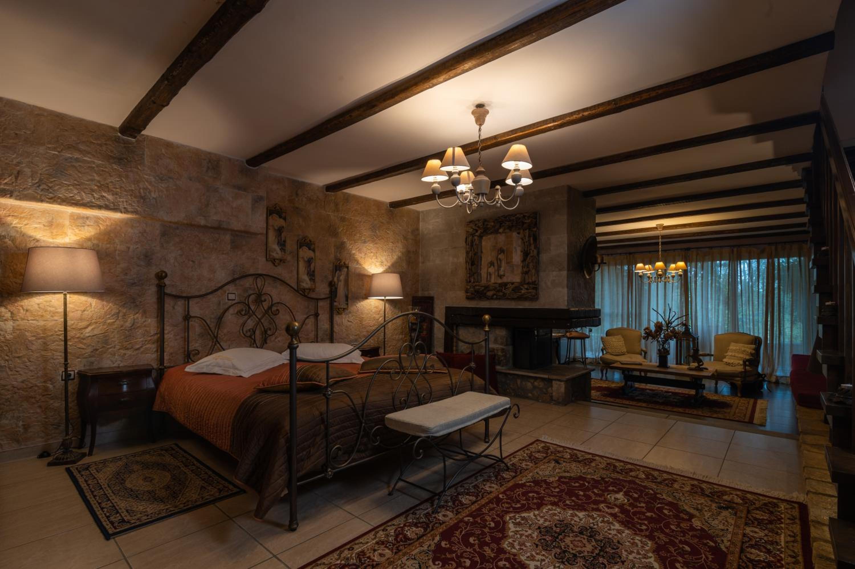 Premium Suite