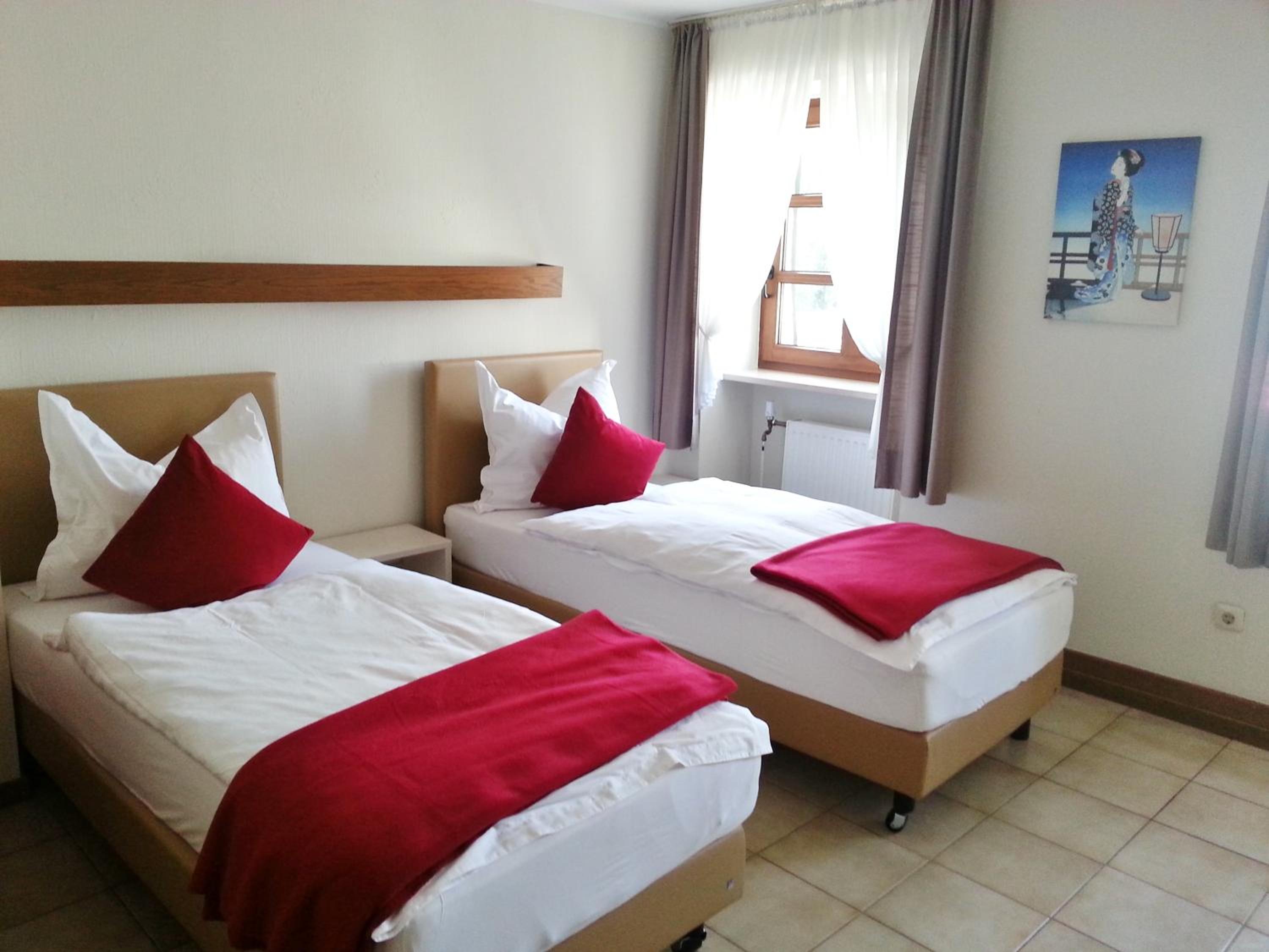 Standard Double or Twin Room photo 2