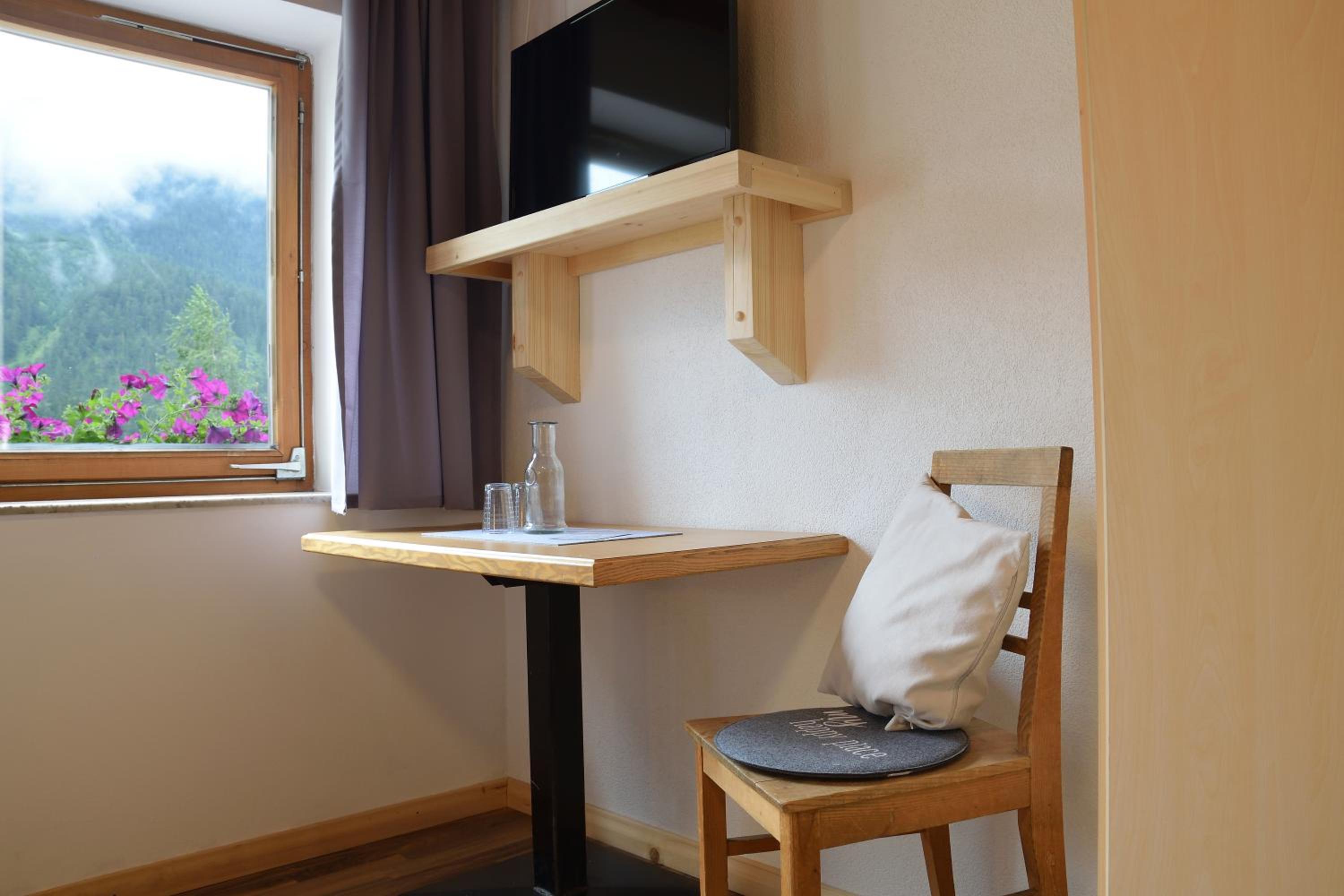 Double Room with Mountain View photo 2