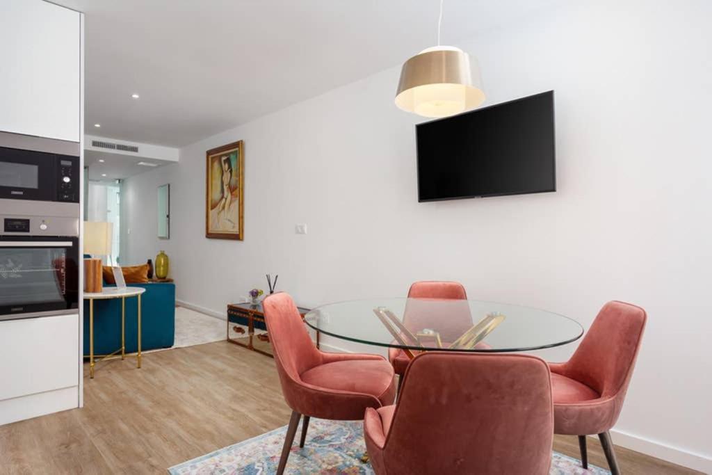 One-Bedroom Apartment - Photo 11