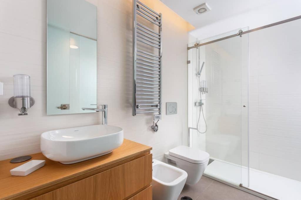 One-Bedroom Apartment - Photo 16