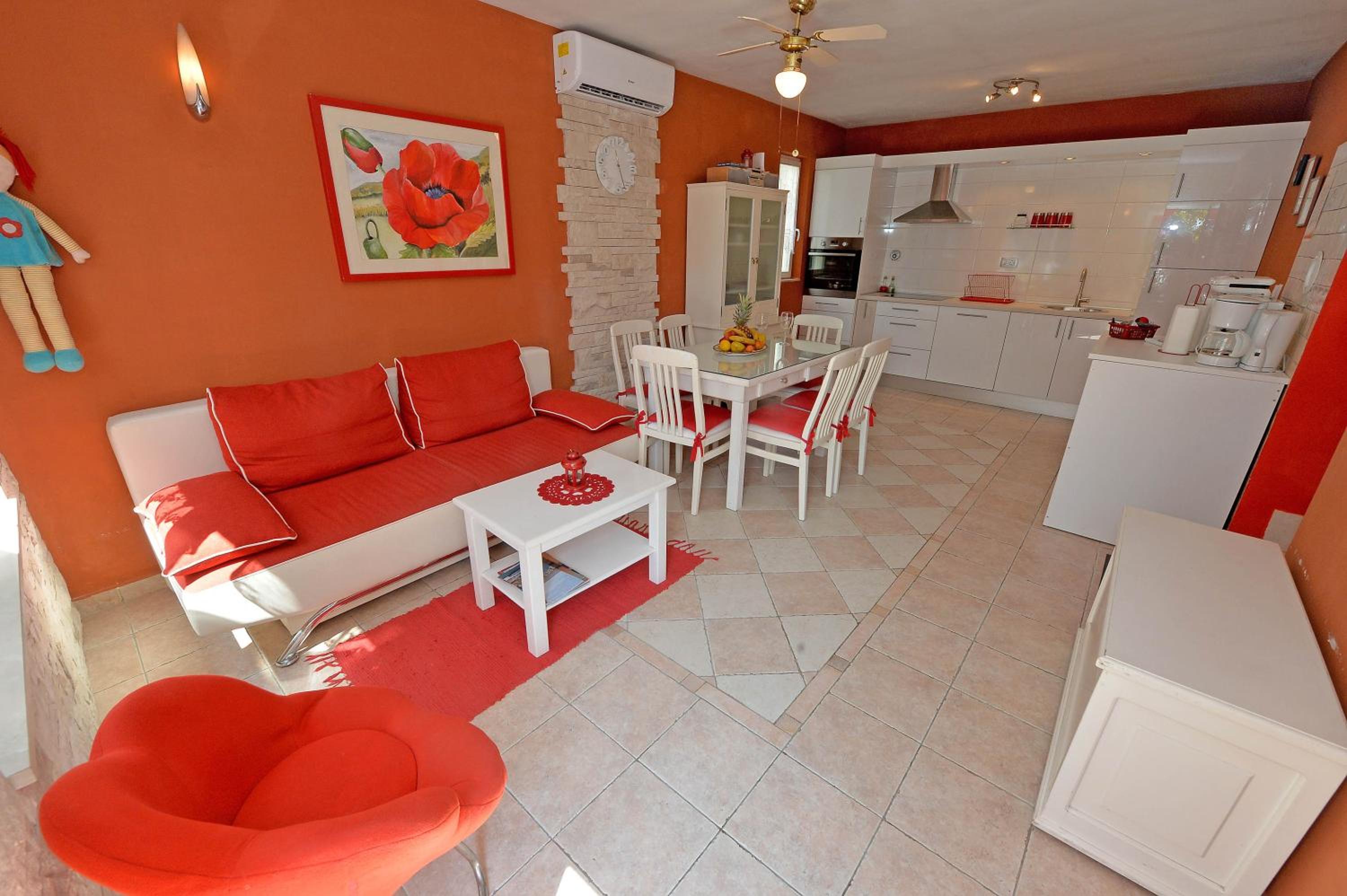 Villa photo 1