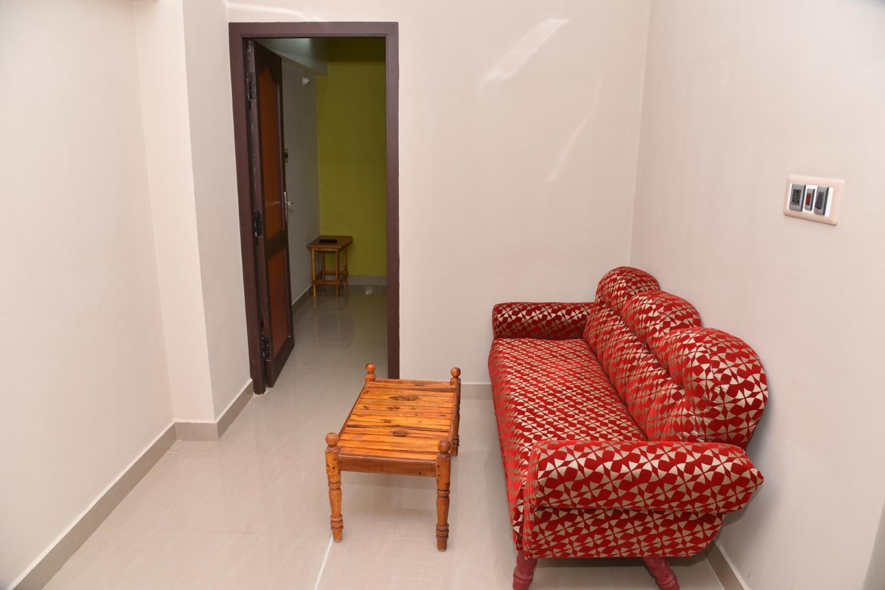 Family Room - Photo 1