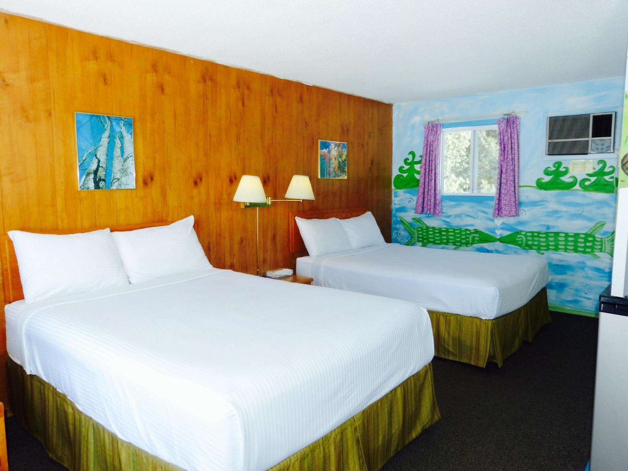 Queen Room with Two Queen Beds - Non-Smoking
