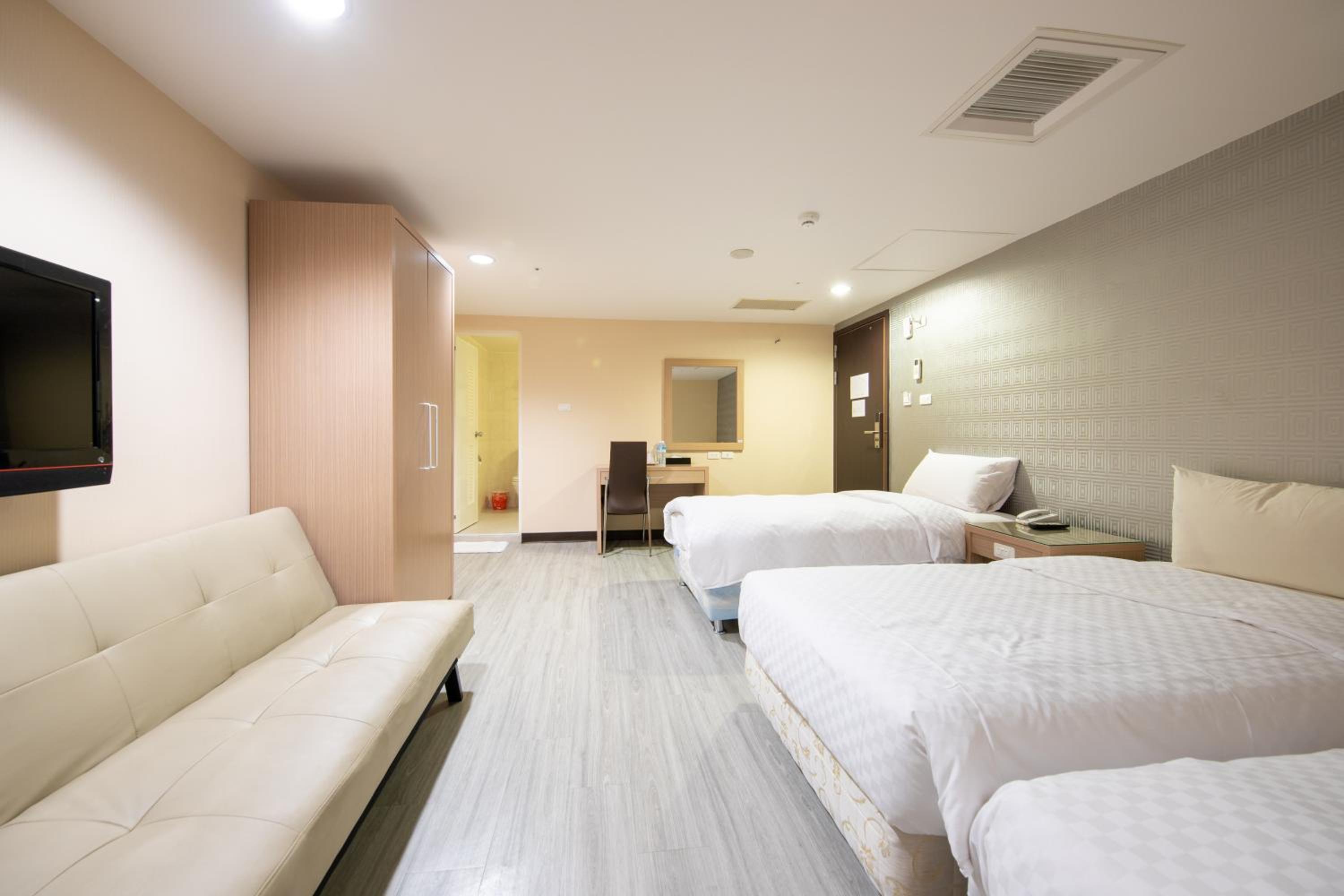 Economy Triple Room without Window