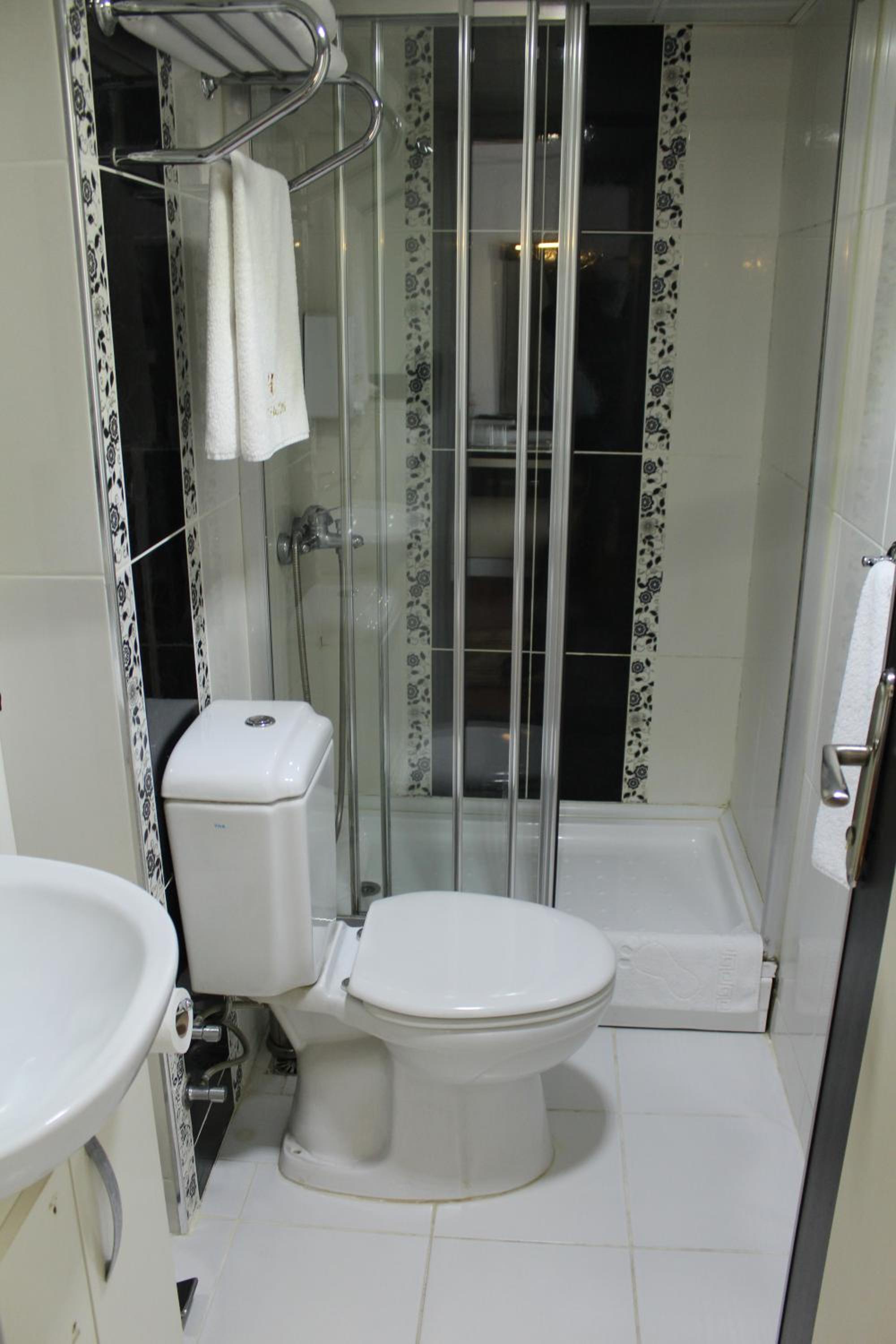 Standard Triple Room photo 3