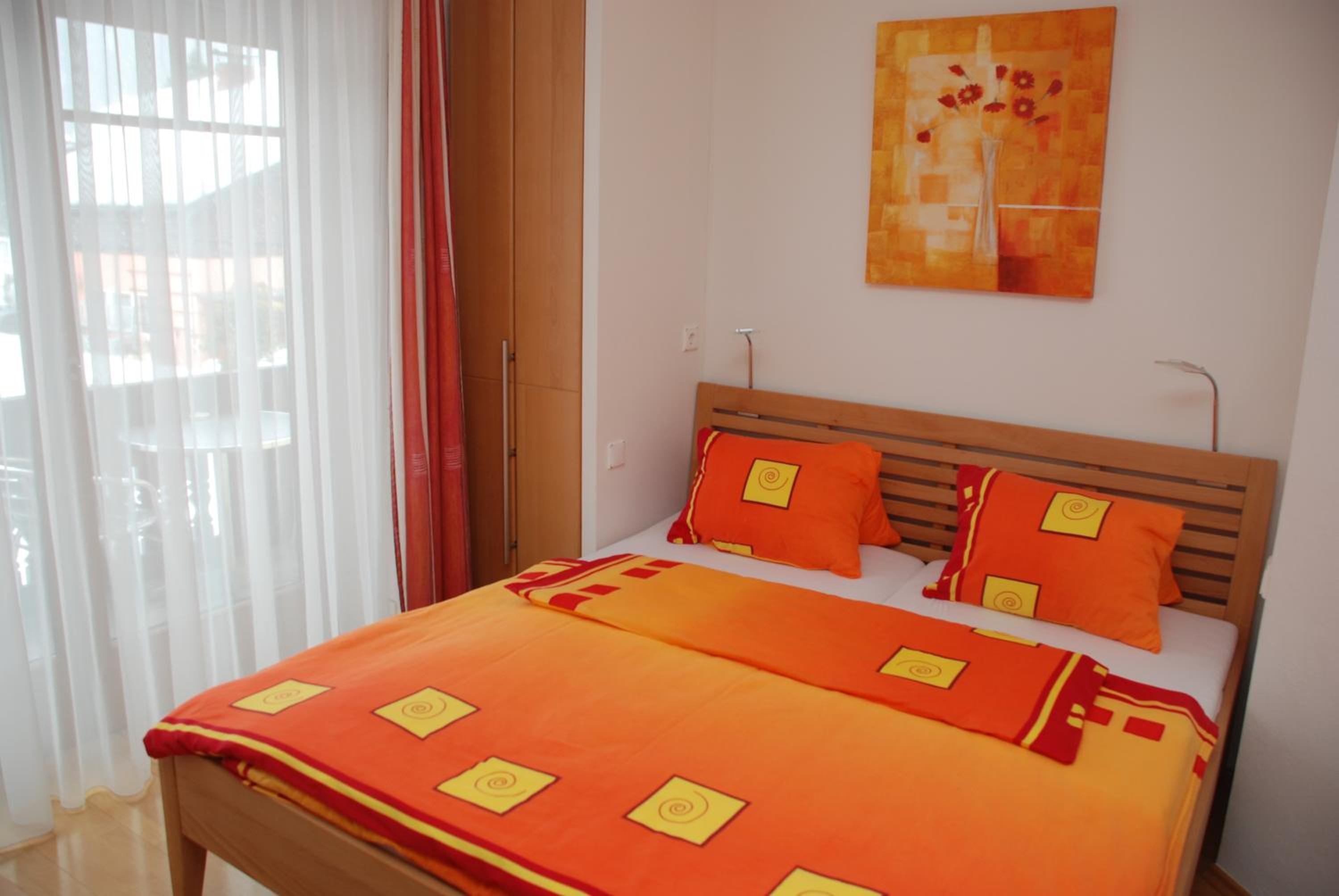 One-Bedroom Apartment with Balcony photo 3
