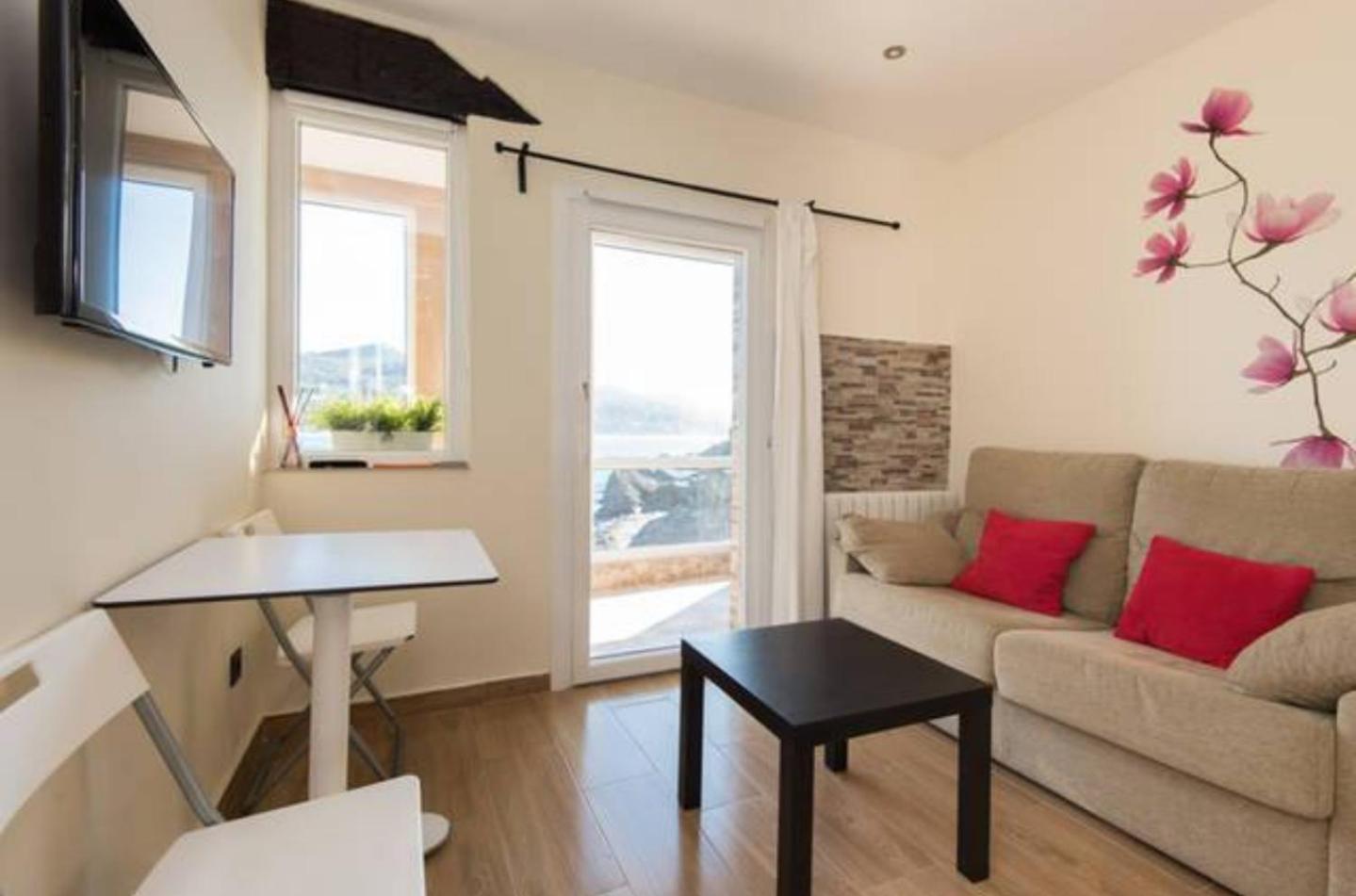 Habitación Triple Estándar con Vista al Mar