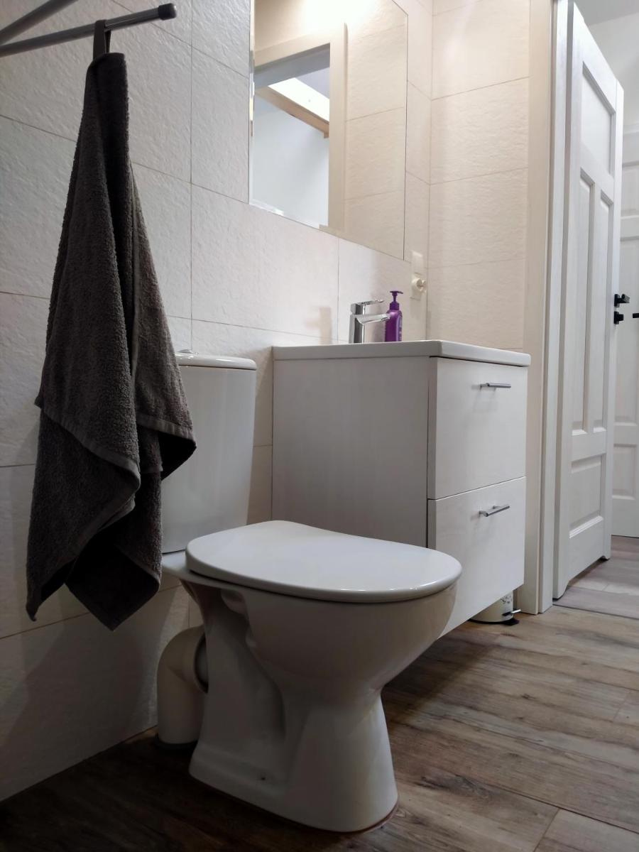 Three-Bedroom Apartment - Photo 6