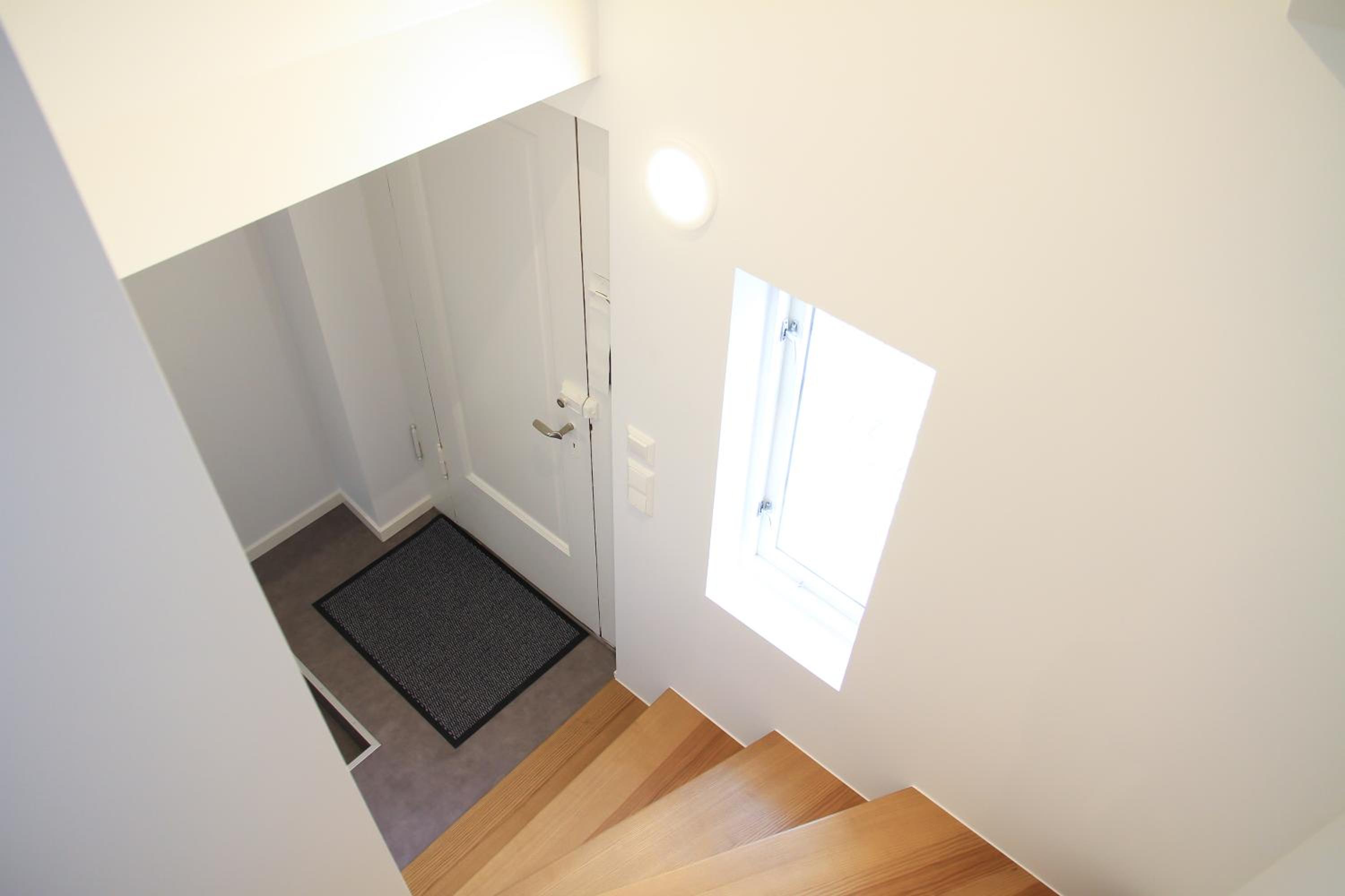 One-Bedroom Apartment photo 3