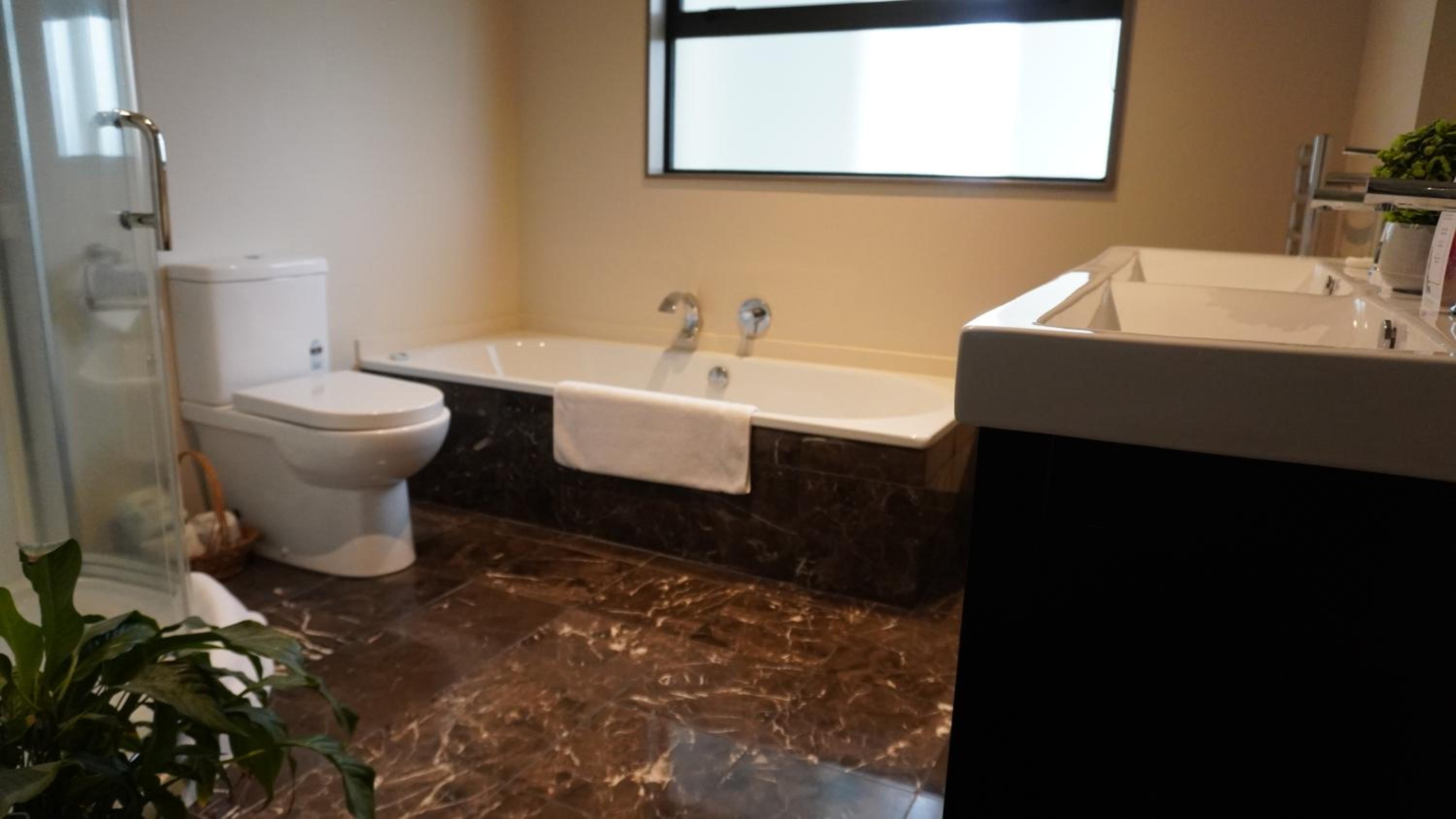 Deluxe Double Room with Sea View - Photo 4