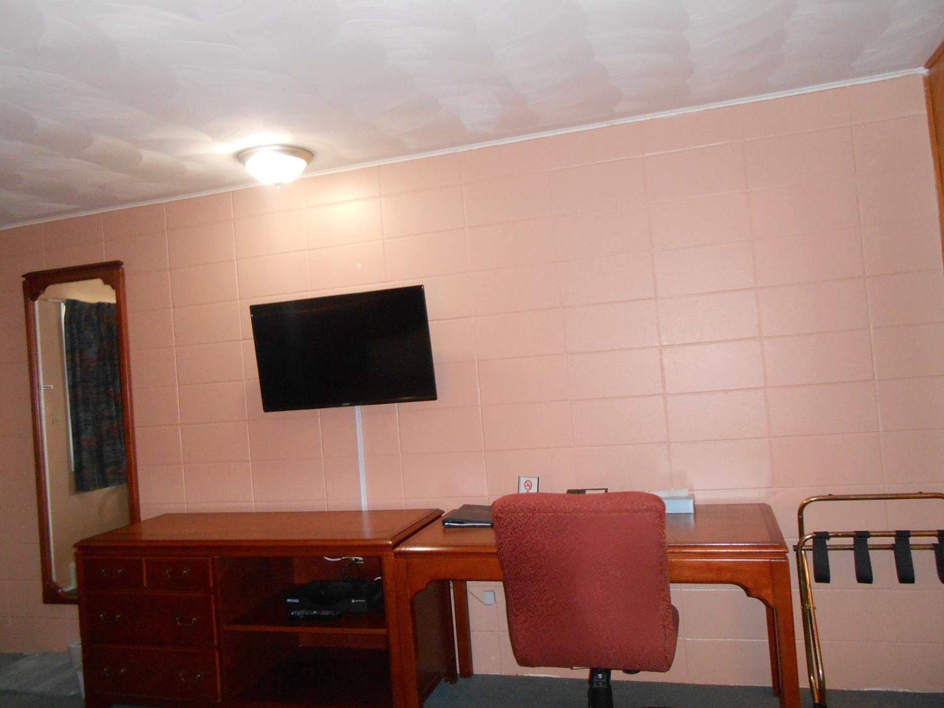 Queen Room photo 3