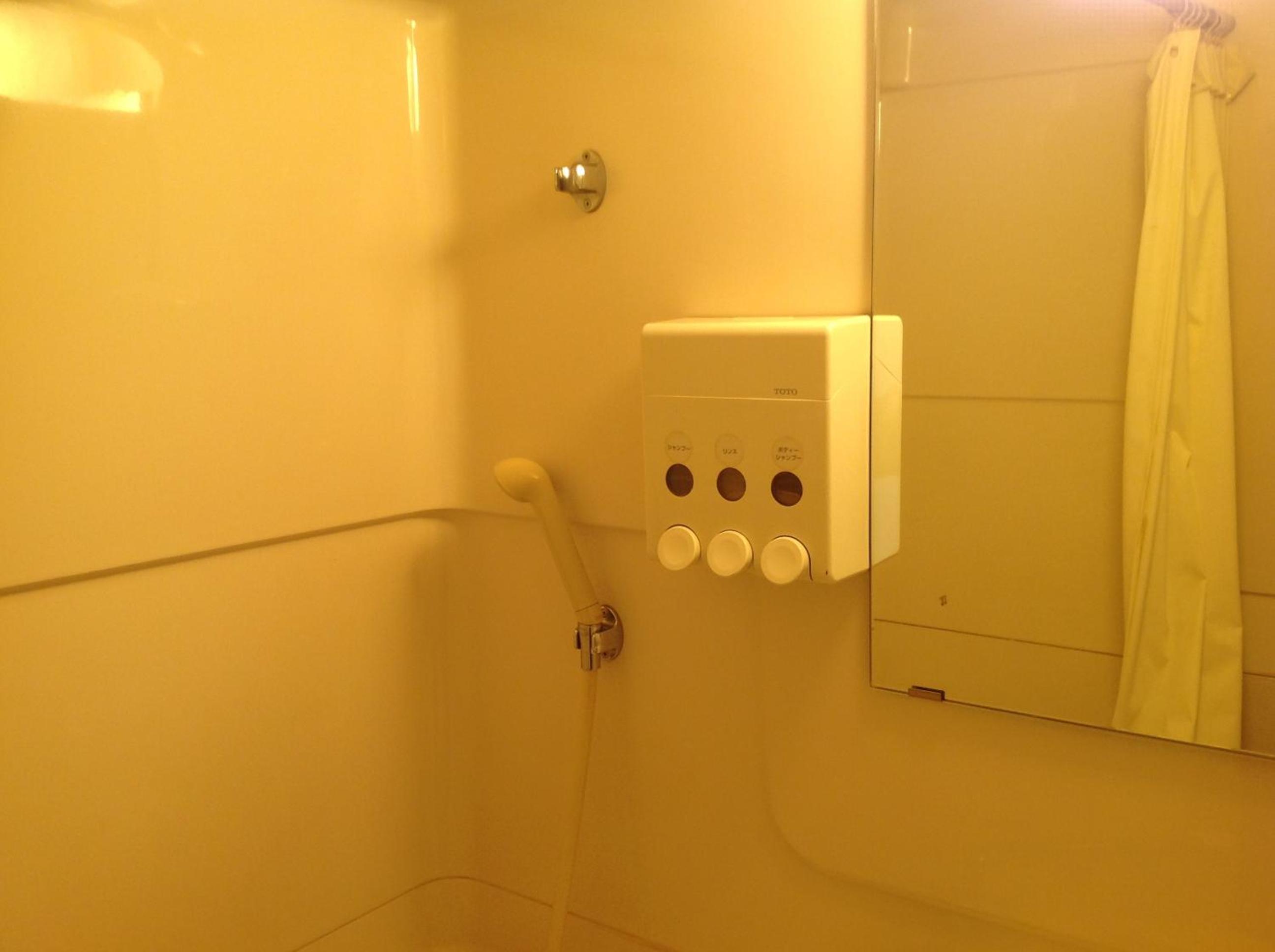 Double Room with Small Double Bed - Smoking - Photo 4