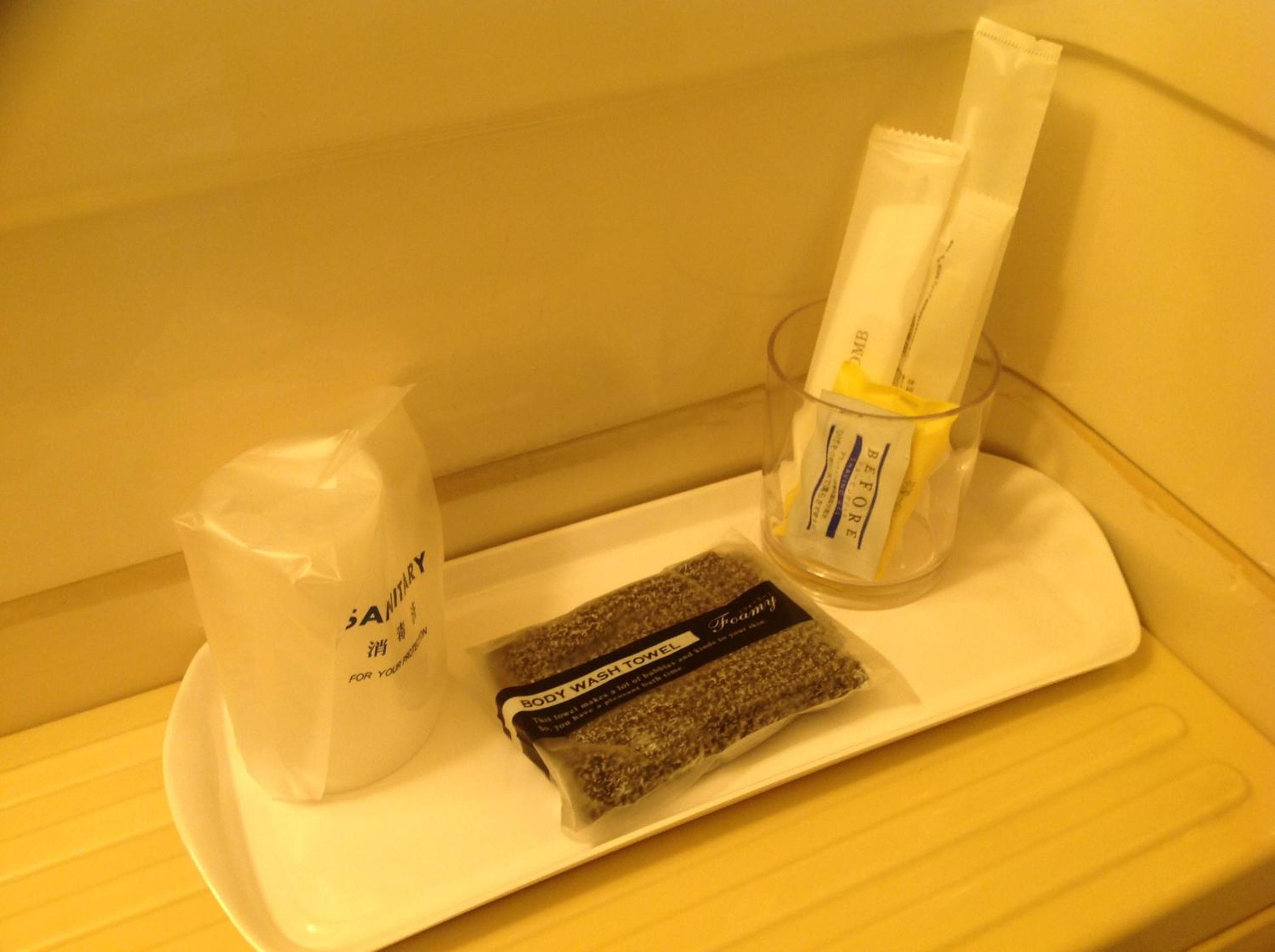 Double Room with Small Double Bed - Smoking - Photo 3