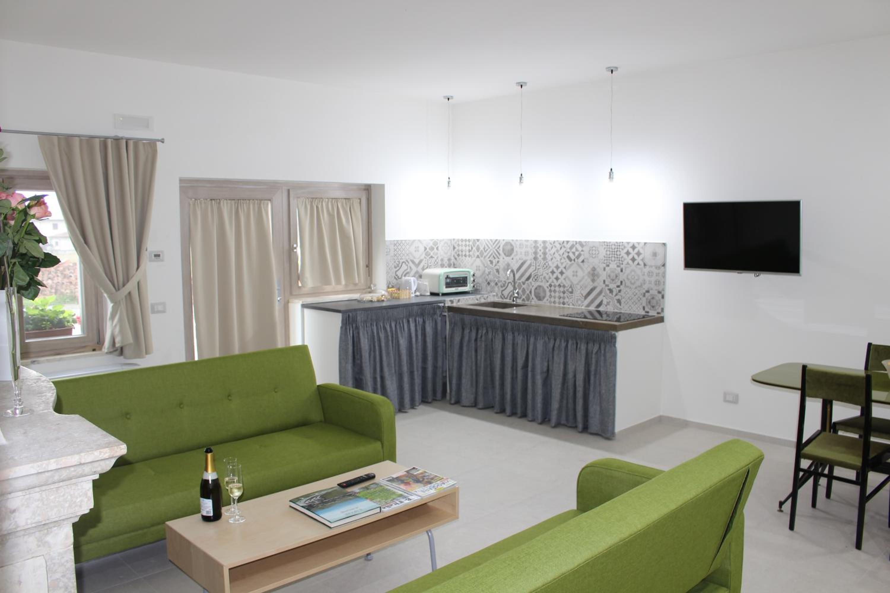 Apartment with Garden View - Photo 1