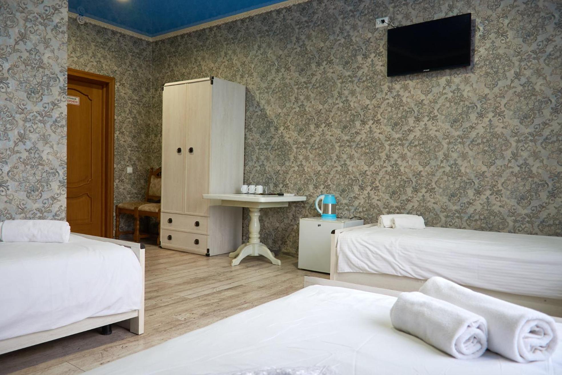 Standard Triple Room photo 3