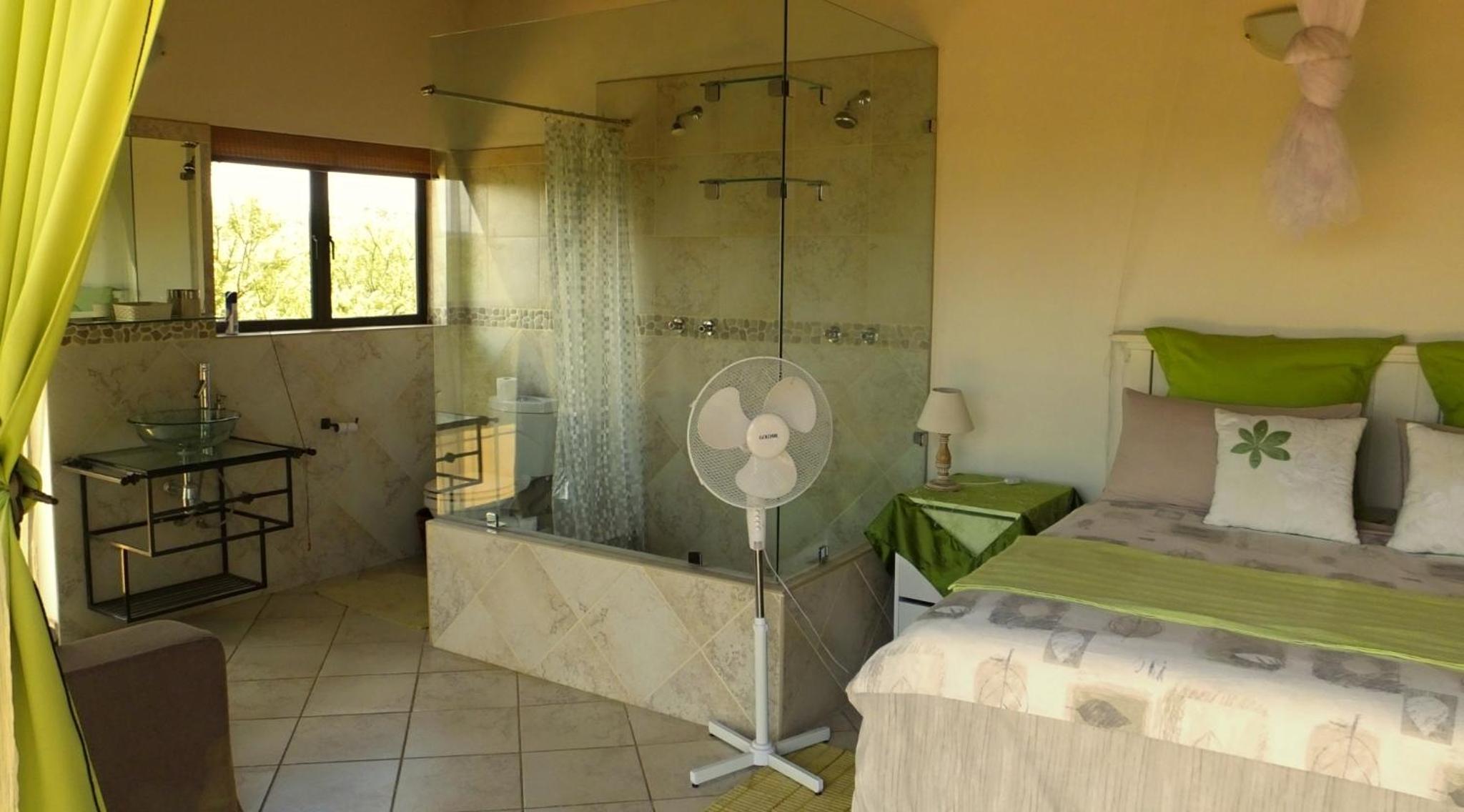 Deluxe Double Room with Balcony - Photo 1
