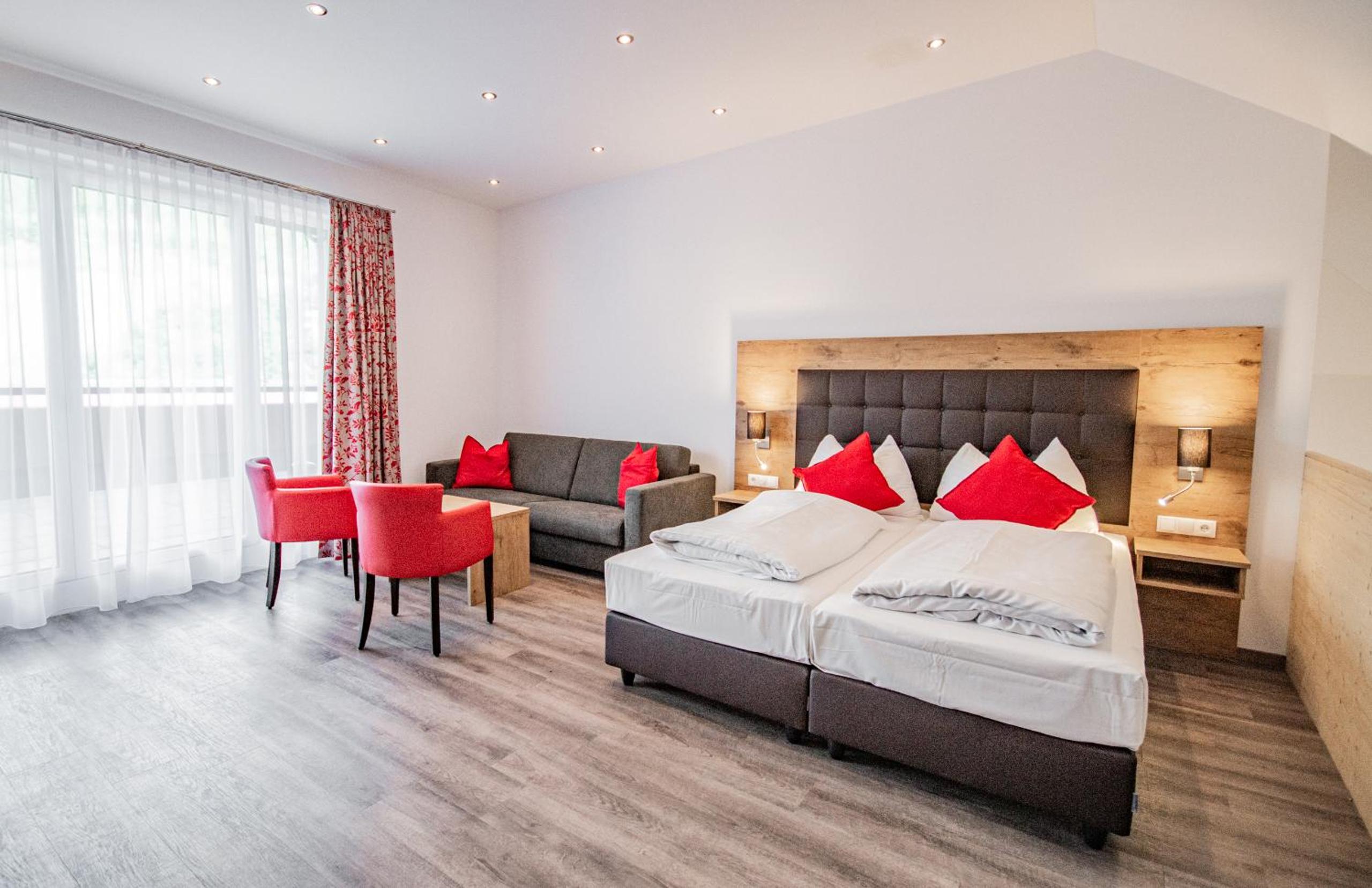 Superior Family Room with roof terrace (4 Adults -6 Adults) - Photo 1