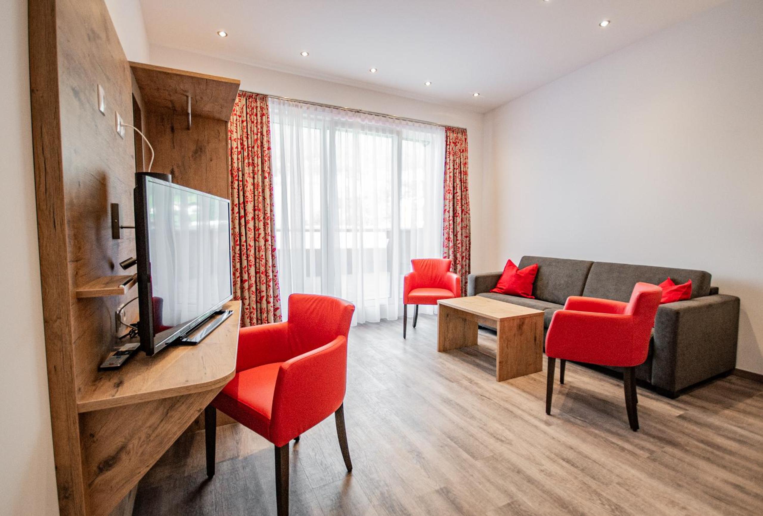 Superior Family Room with roof terrace (4 Adults -6 Adults) - Photo 7