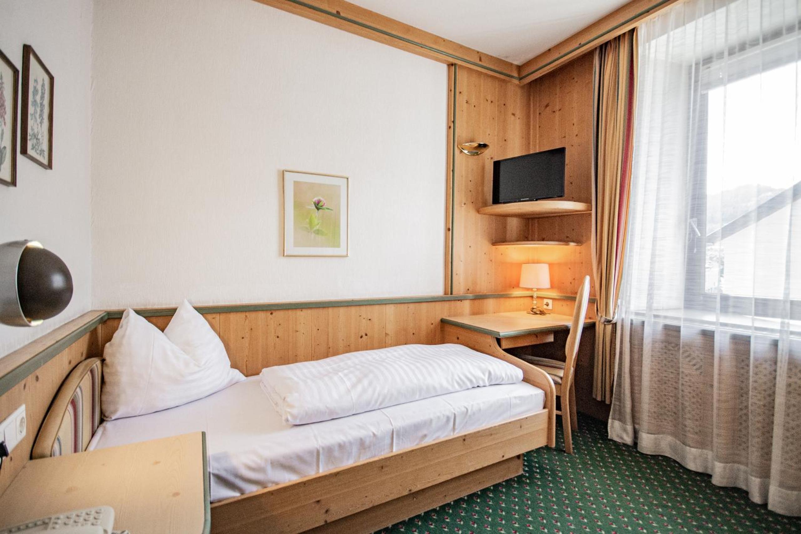 Single Room photo 1