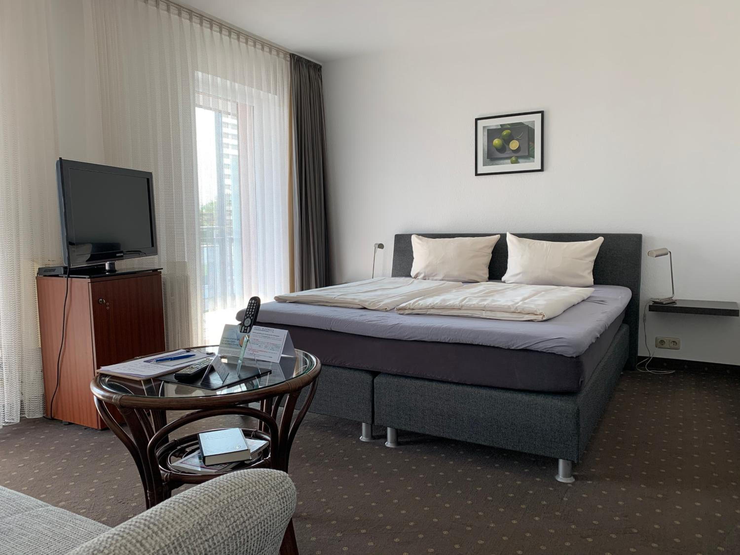 Double Room - Photo 1