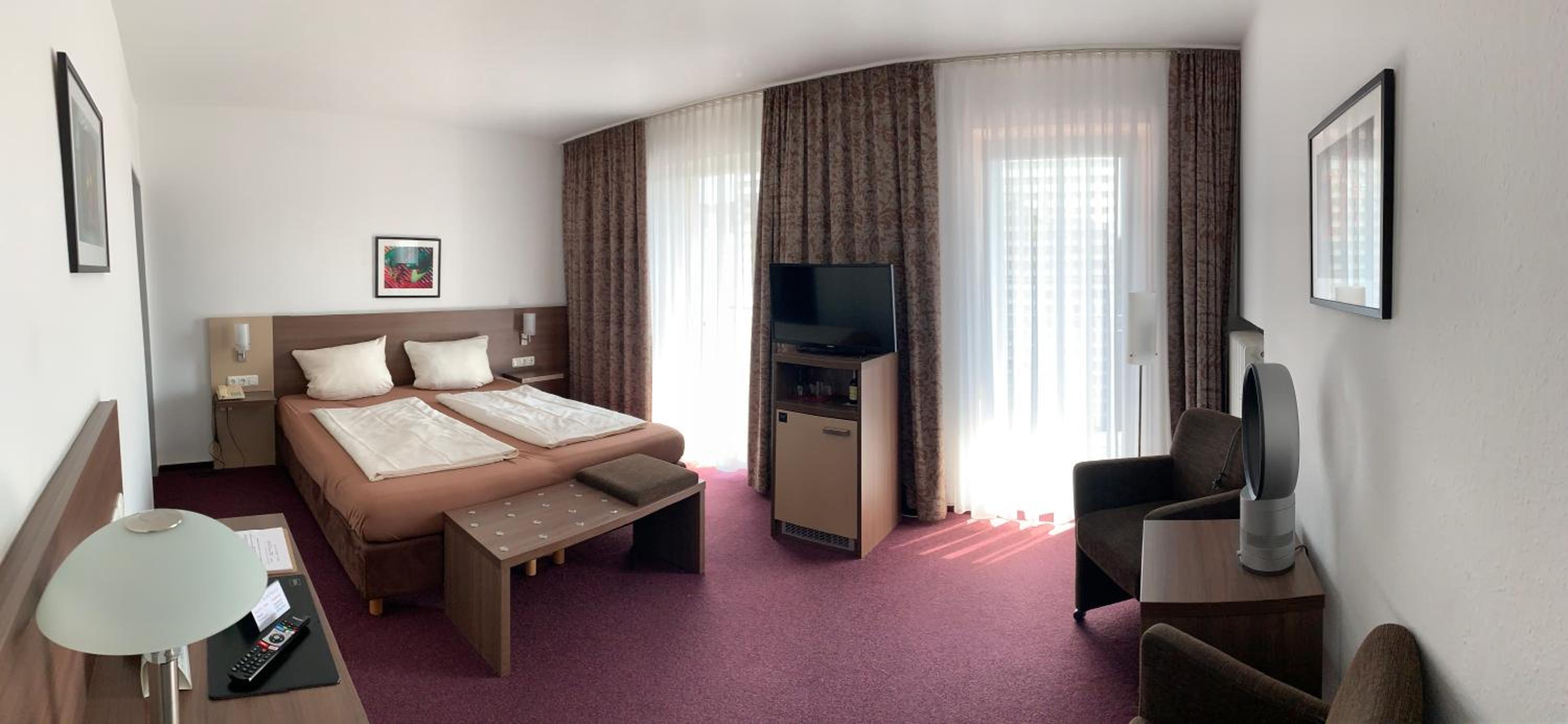 Double Room - Photo 4