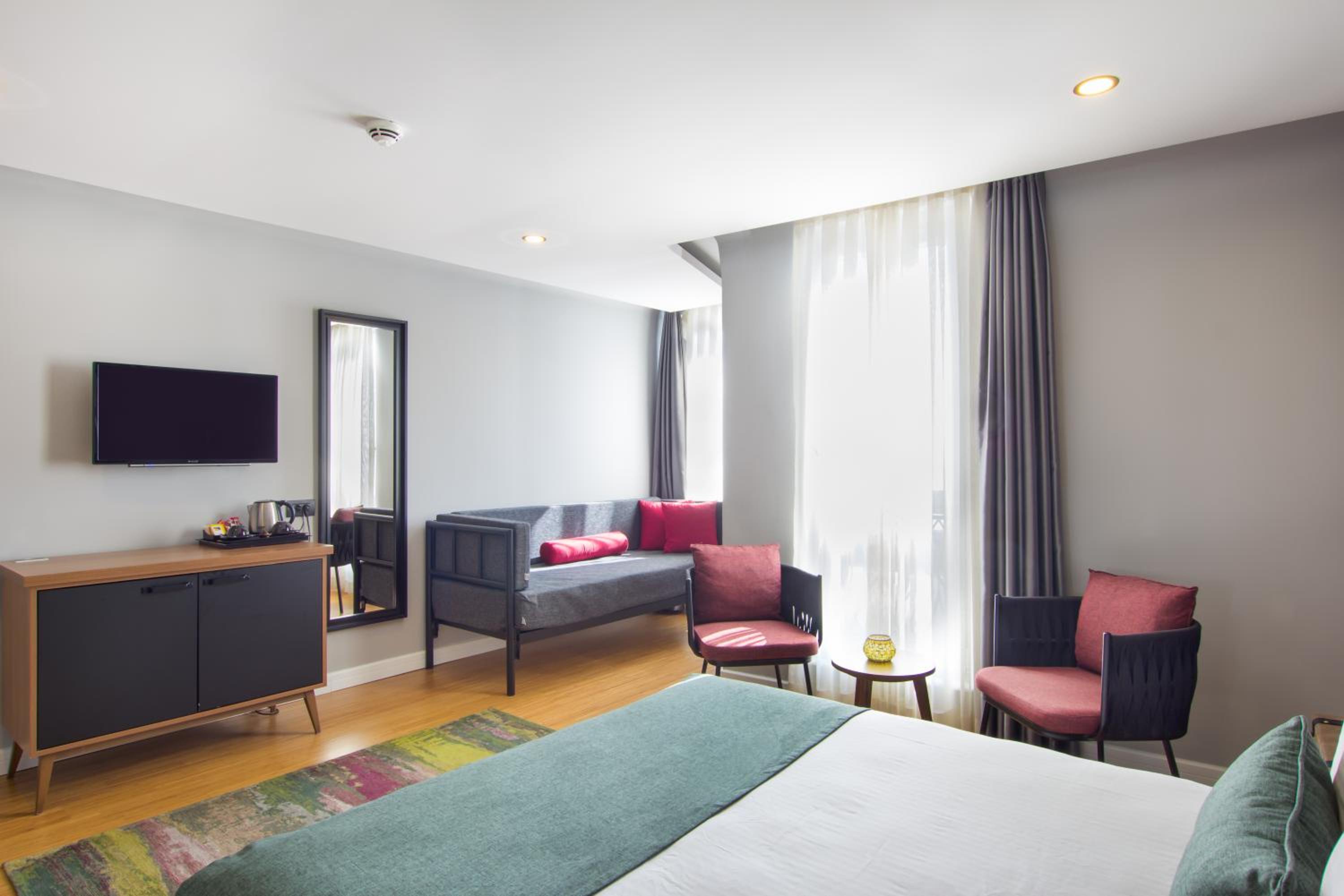 Superior Triple Room with Sea View photo 3