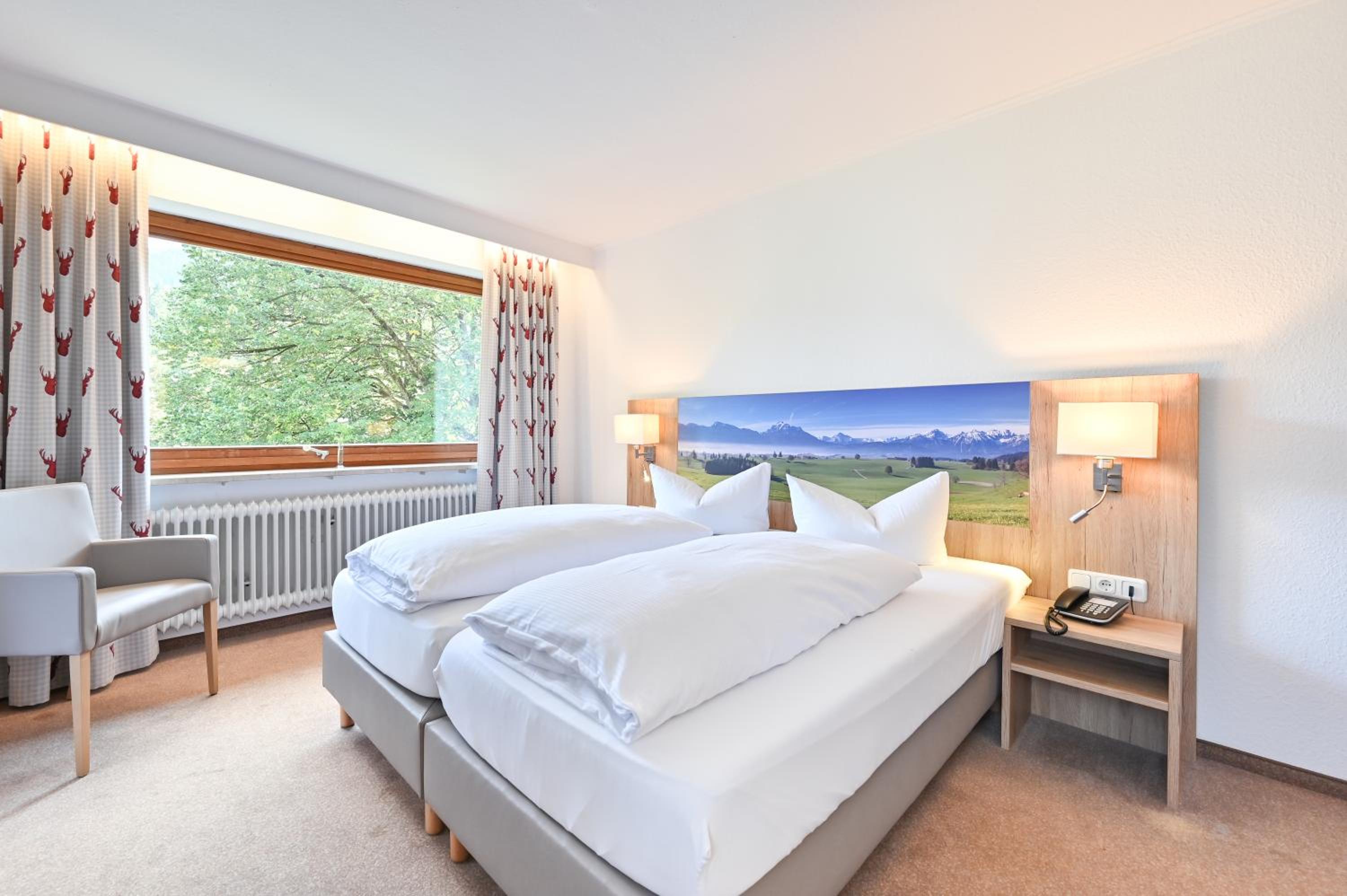 Double Room with Balcony - Photo 7