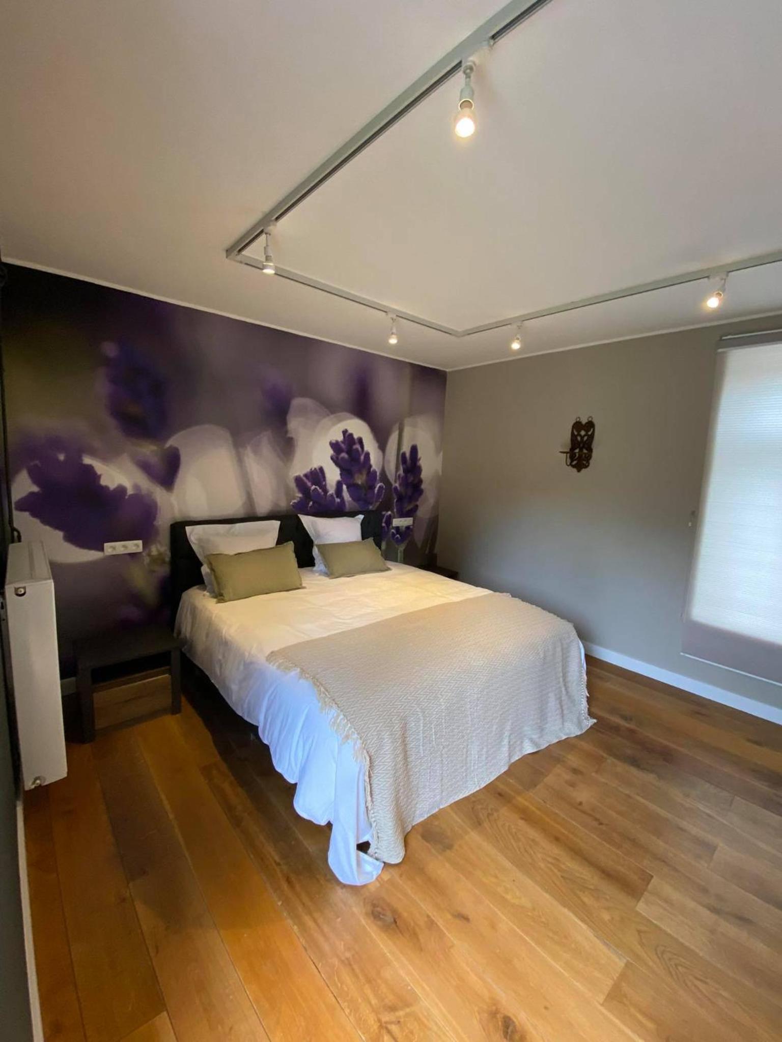 Double Room with Private Bathroom photo 2
