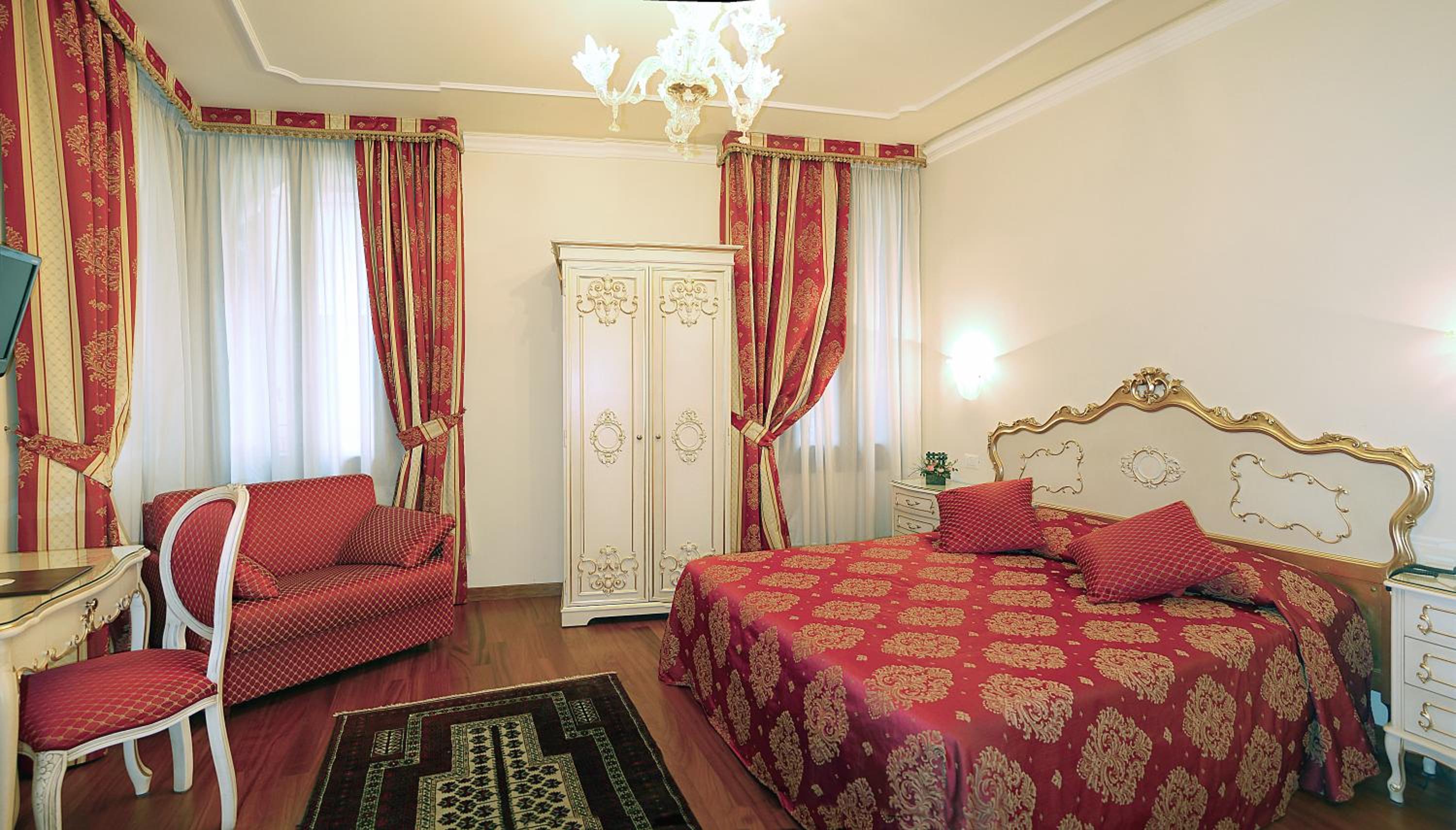 Double Room photo 1