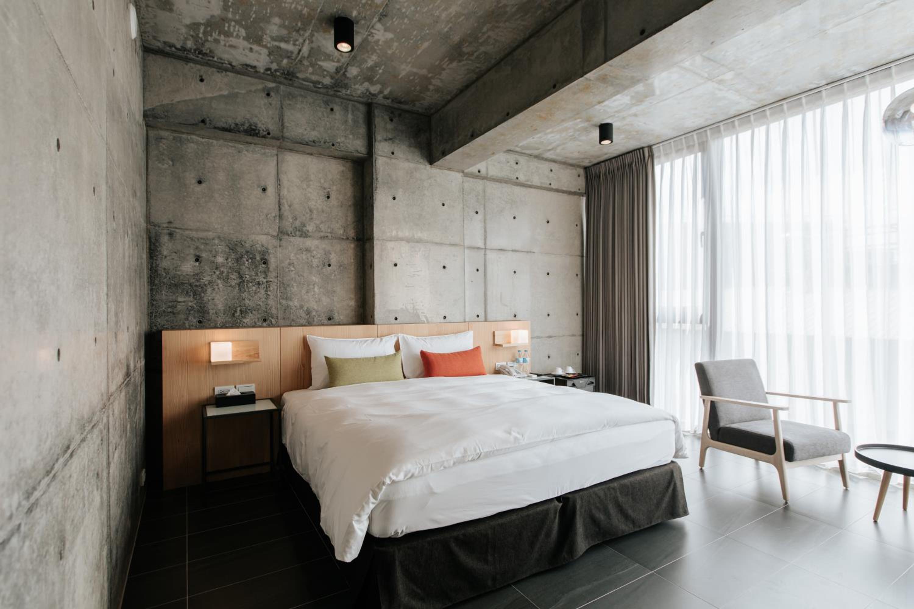 Deluxe Double Room with Bath photo 1