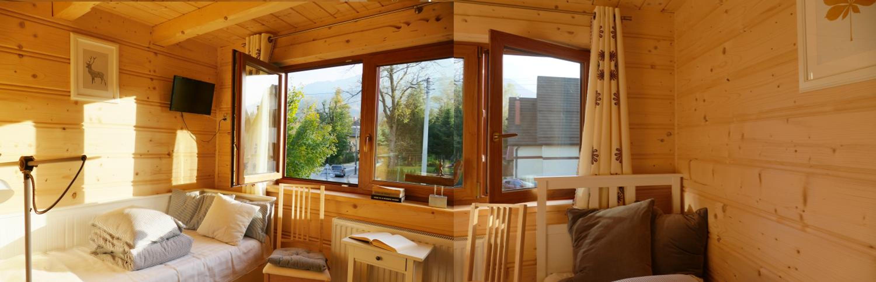 Double Room with Mountain View - Photo 3