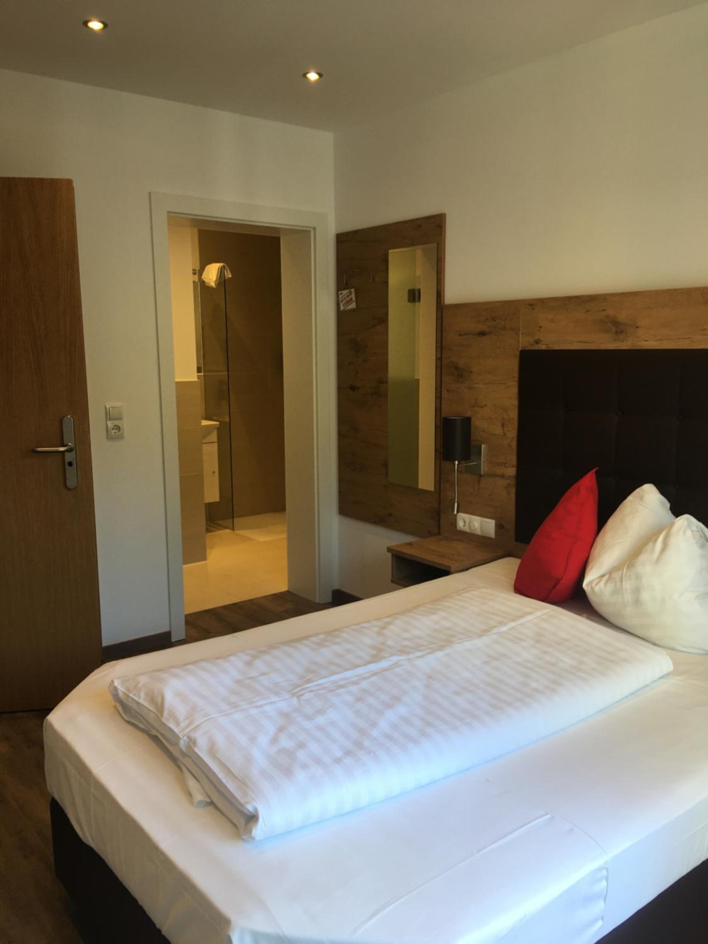 Superior Single Room with Balcony