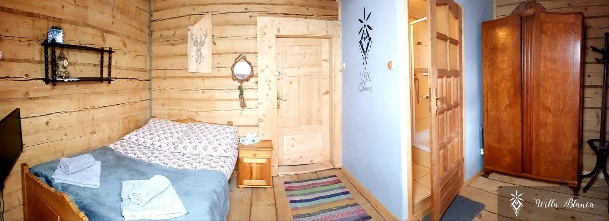 Double Room with Private Bathroom - Photo 5