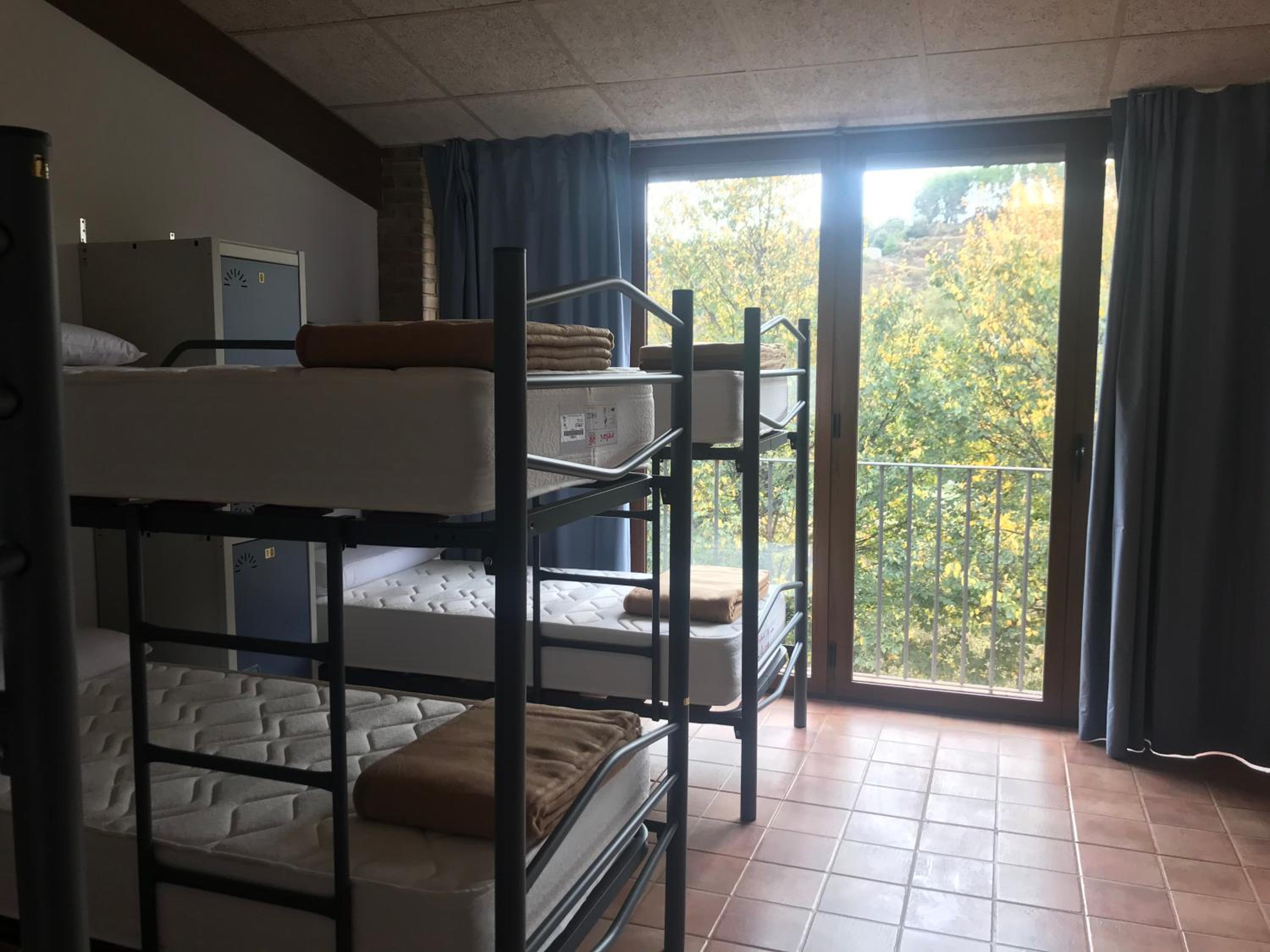 Single Bed In 10-Bed Dormitory Room photo 2