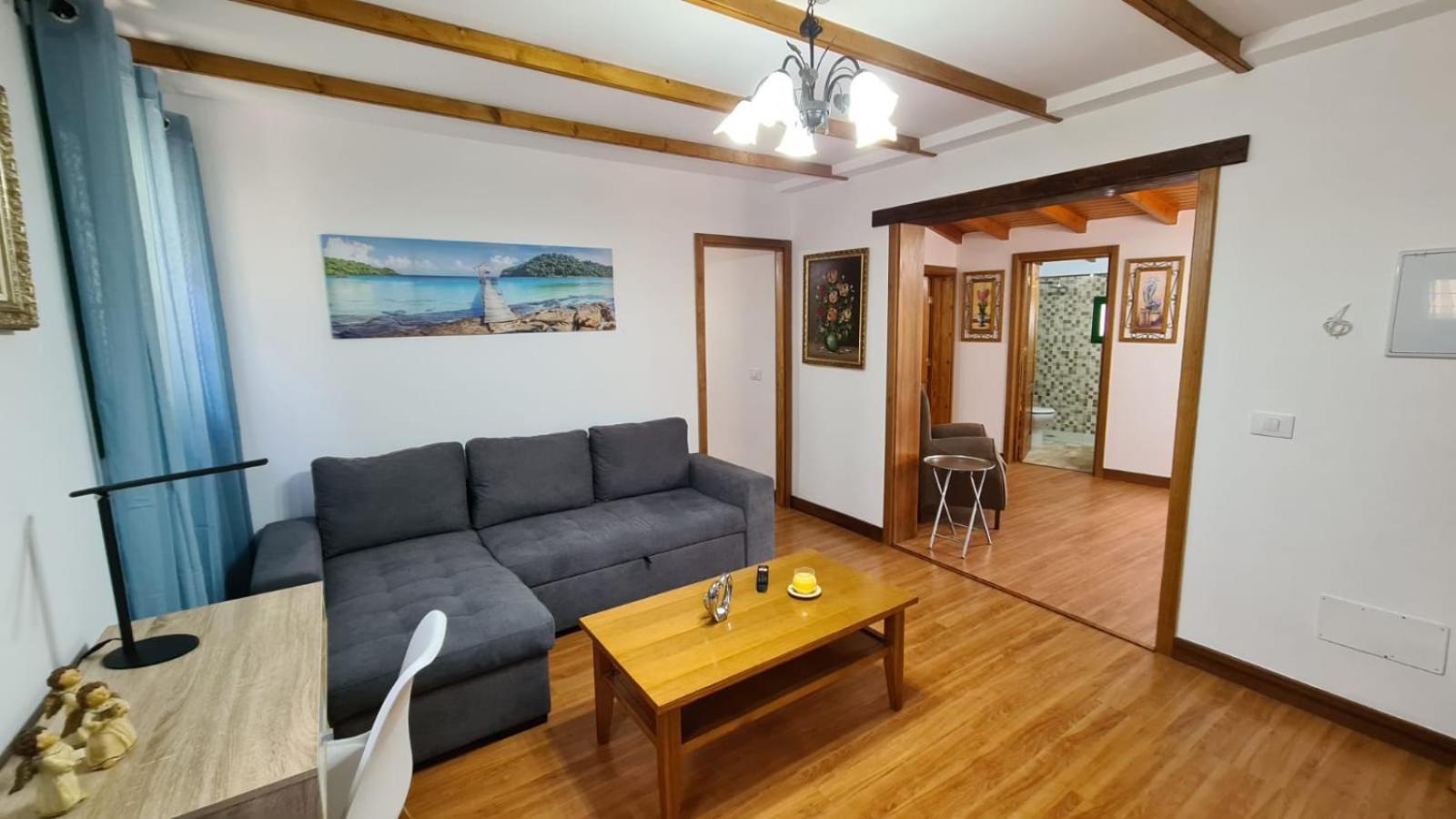 Casa de Dos Habitaciones