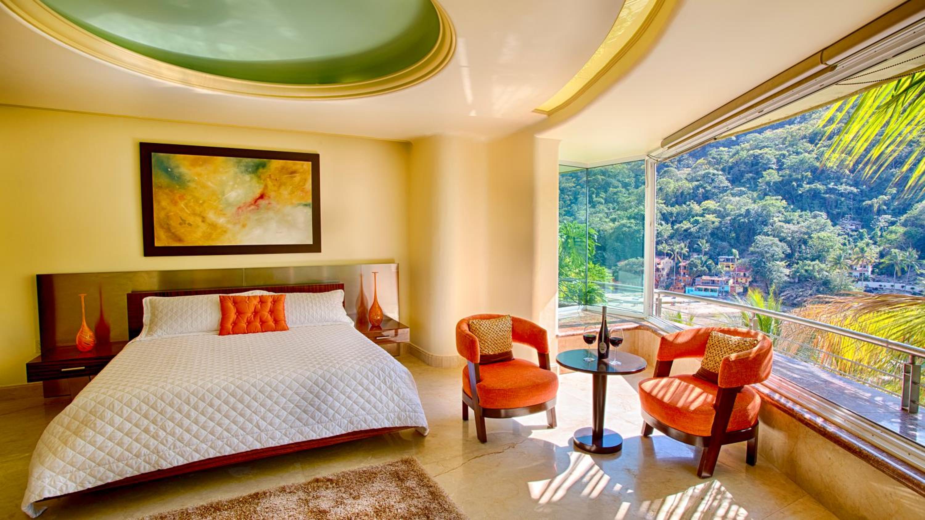 King Suite with Ocean View