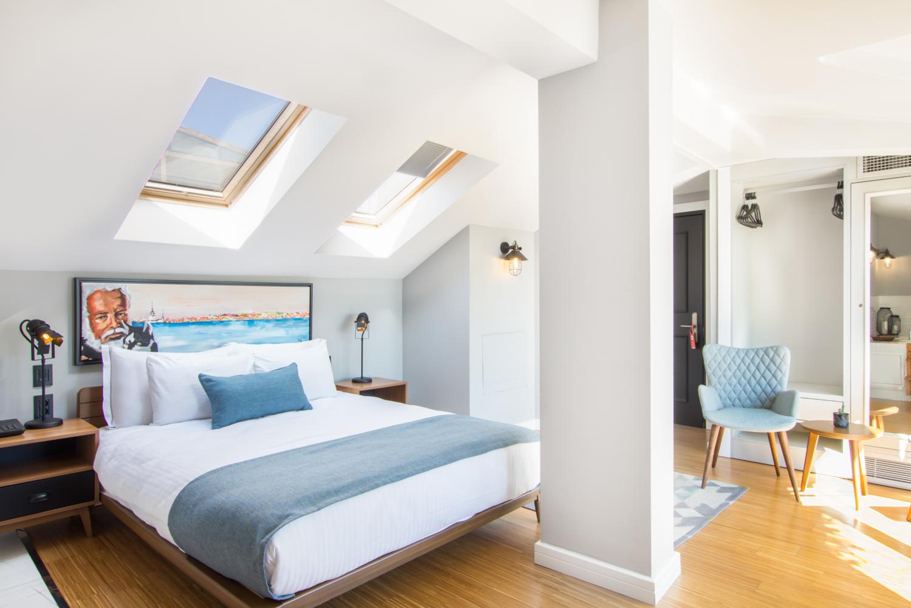 Penthouse With Balcony and Jettub photo 1