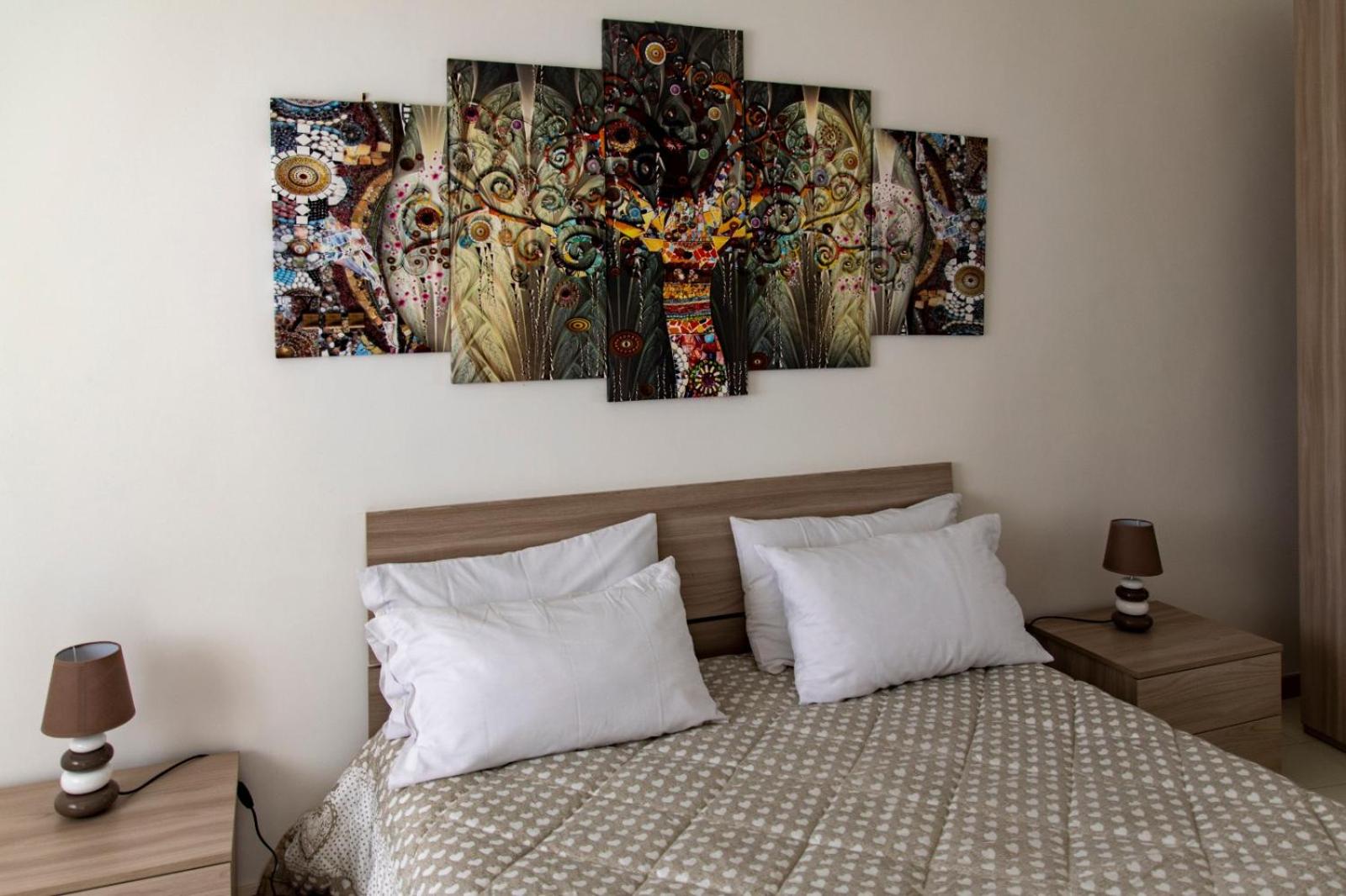 Two-Bedroom Apartment - Photo 17